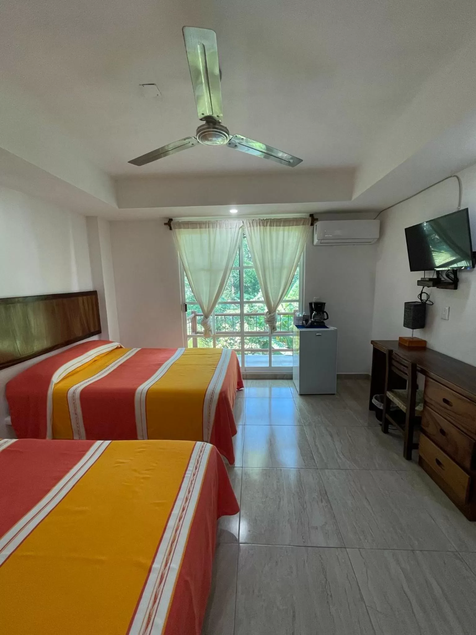 Bed in Solez Zihuatanejo