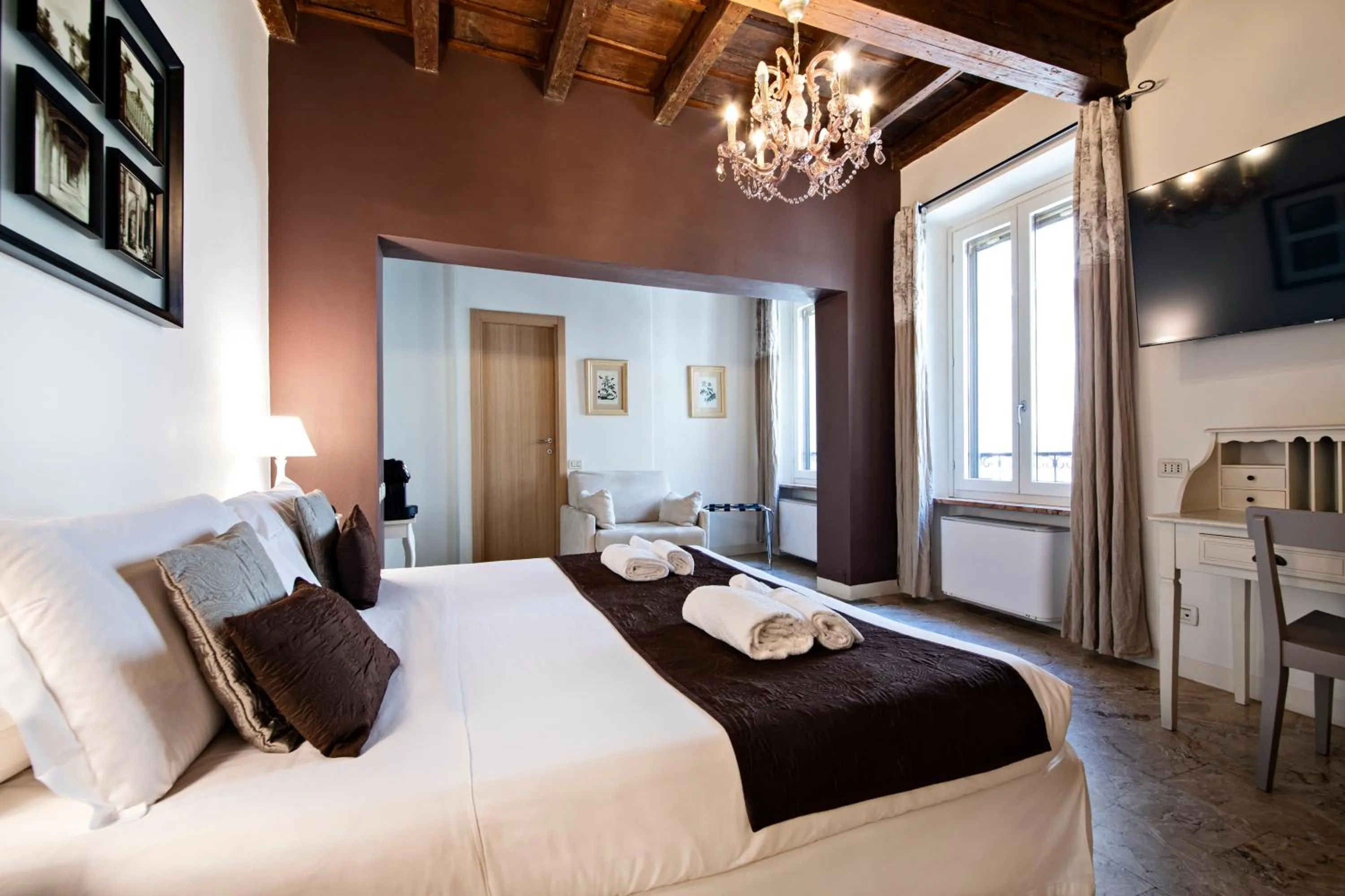 Bed in Hotel Broletto - Centro Storico