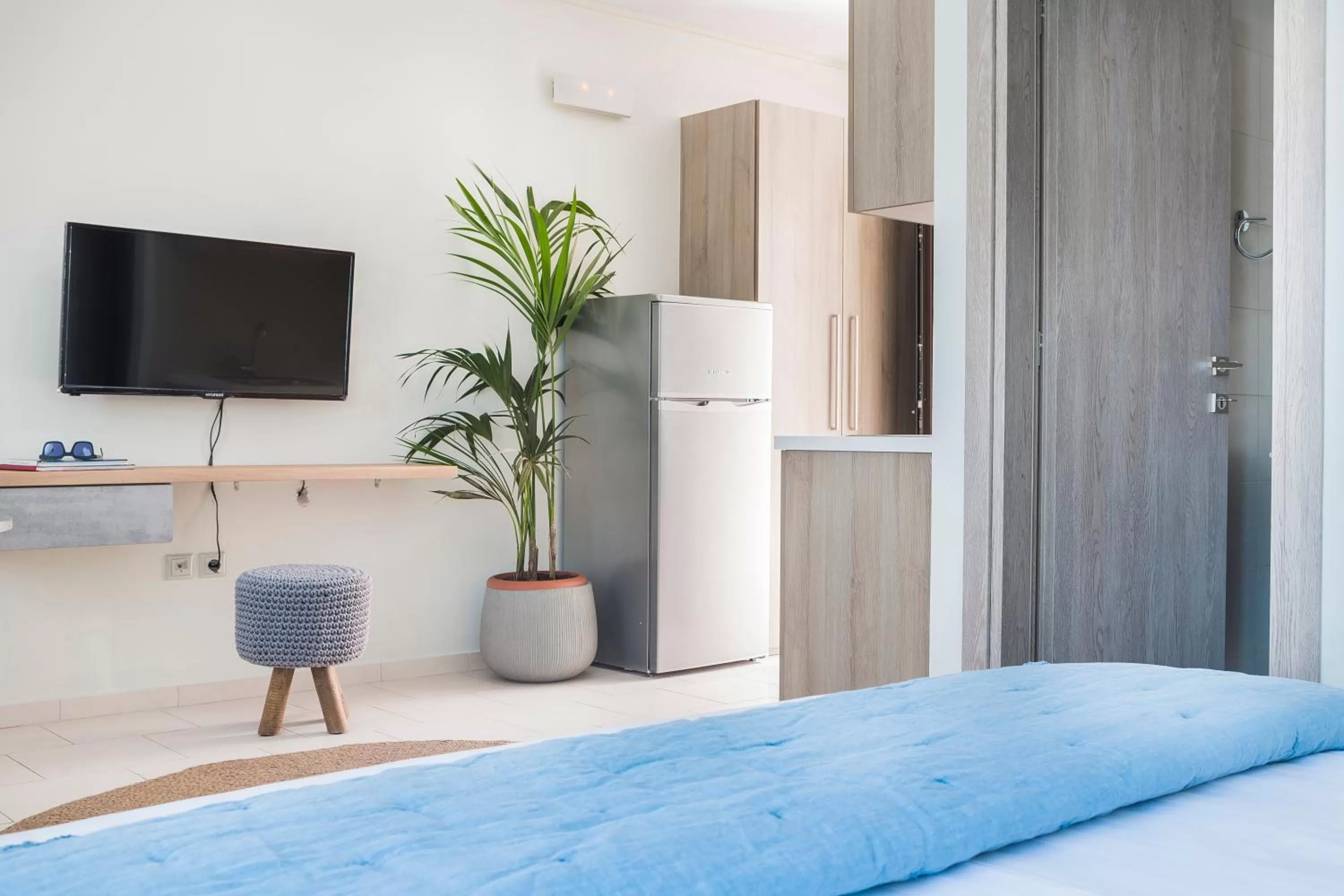 TV and multimedia, Bed in Argostoli Marina Suites