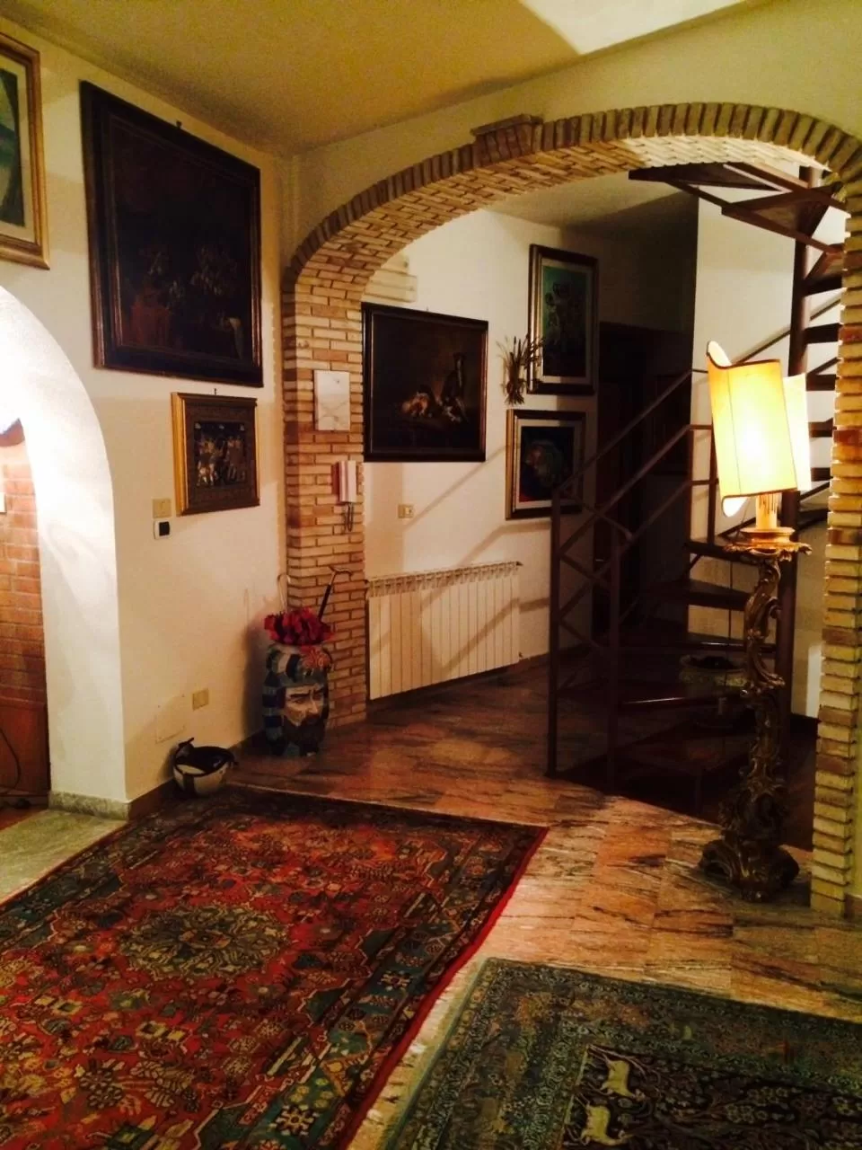 Decorative detail in B&B Martina