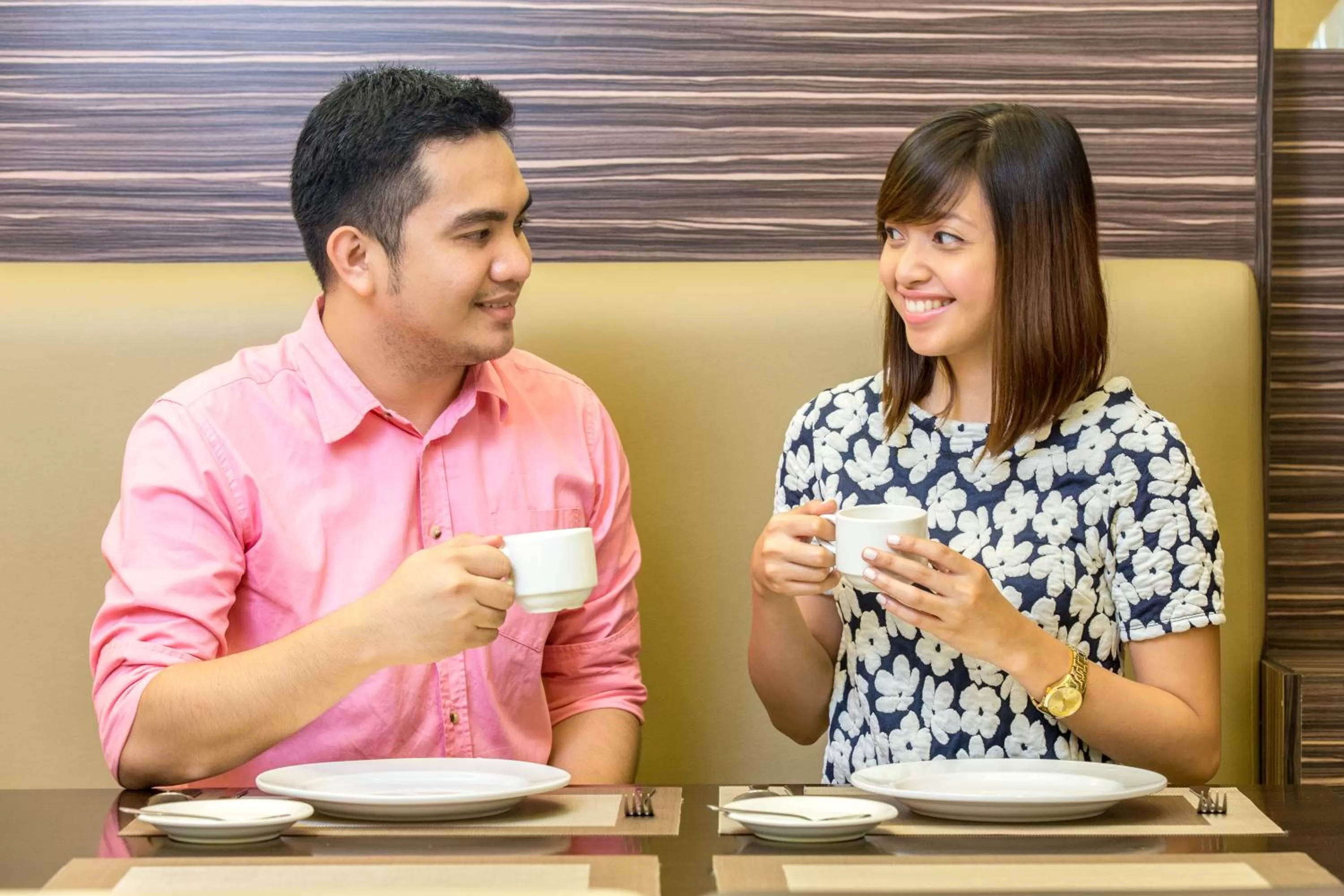 People in Hamersons Hotel Cebu