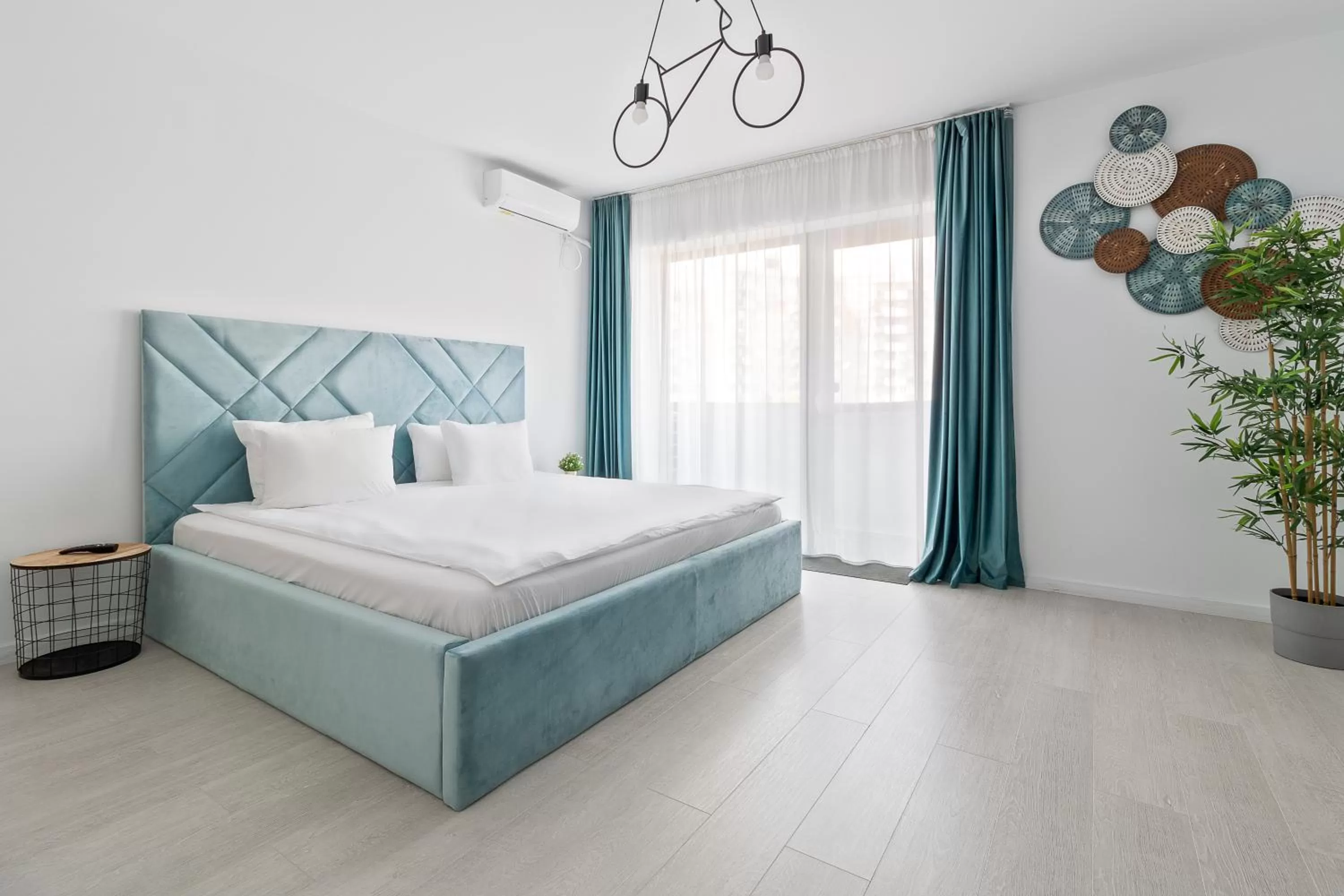 Bed in Prima by the River