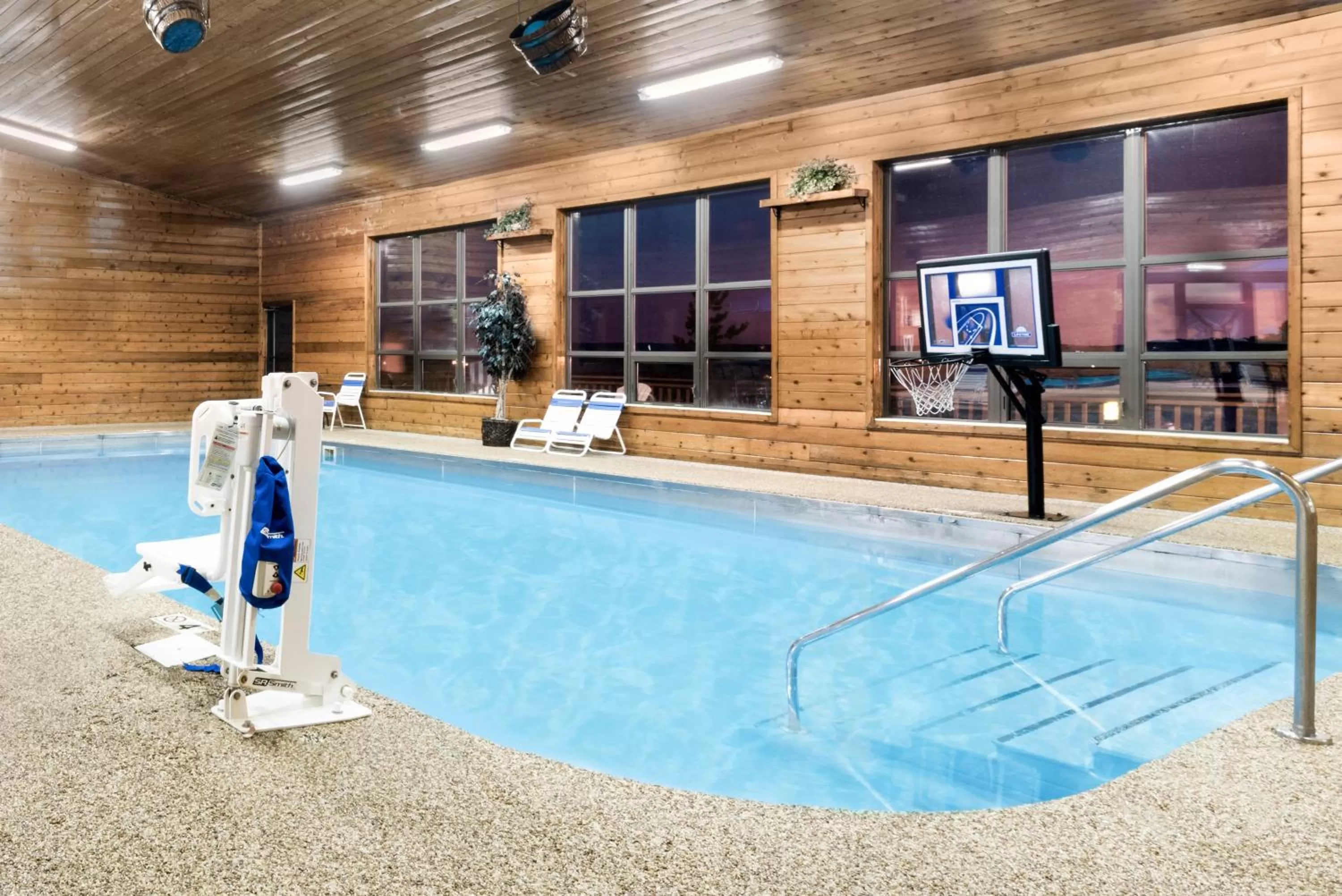 Swimming pool in Super 8 by Wyndham Chamberlain SD