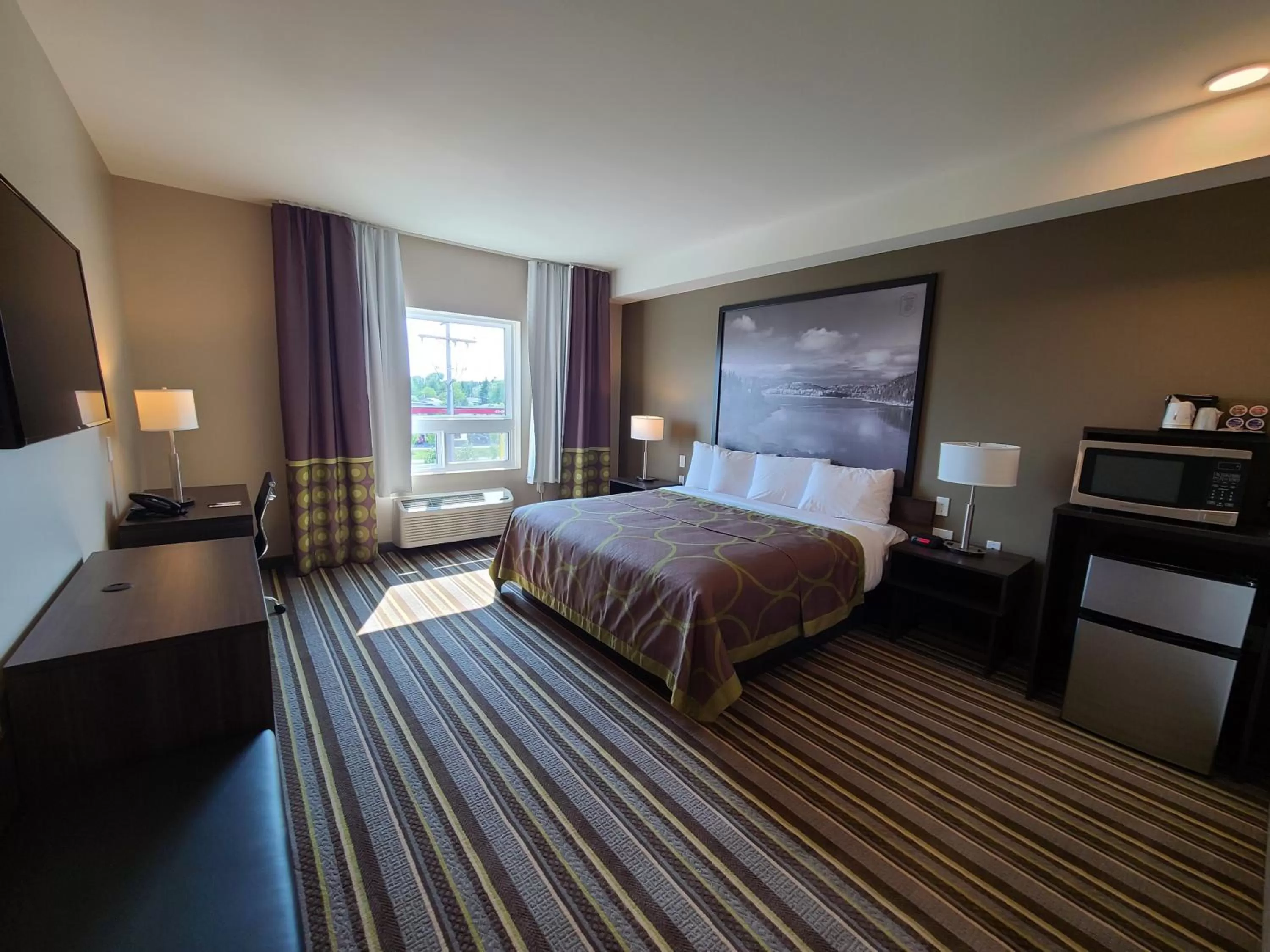 Bed in Super 8 by Wyndham Thompson