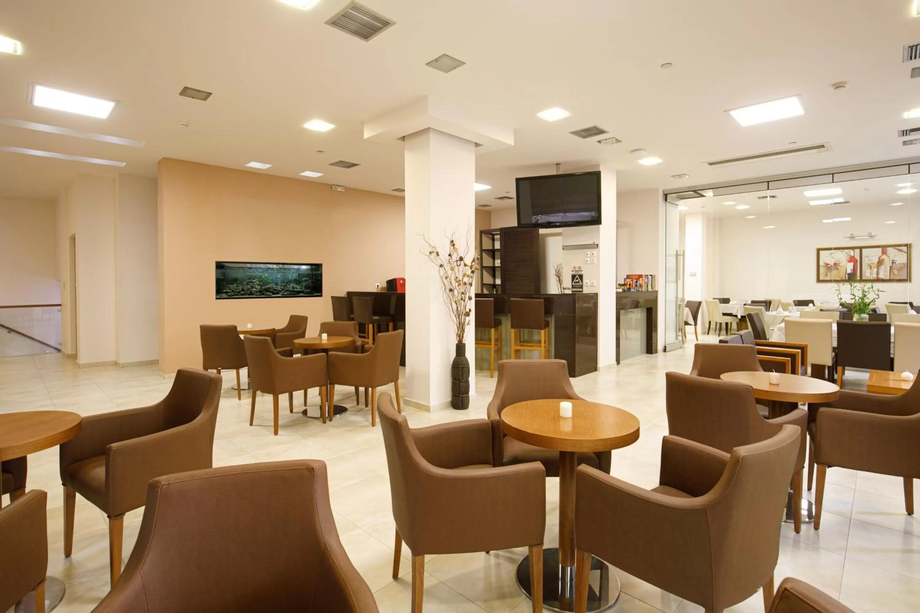 Lounge or bar in Hotel ΑΤΗΙΝΑ