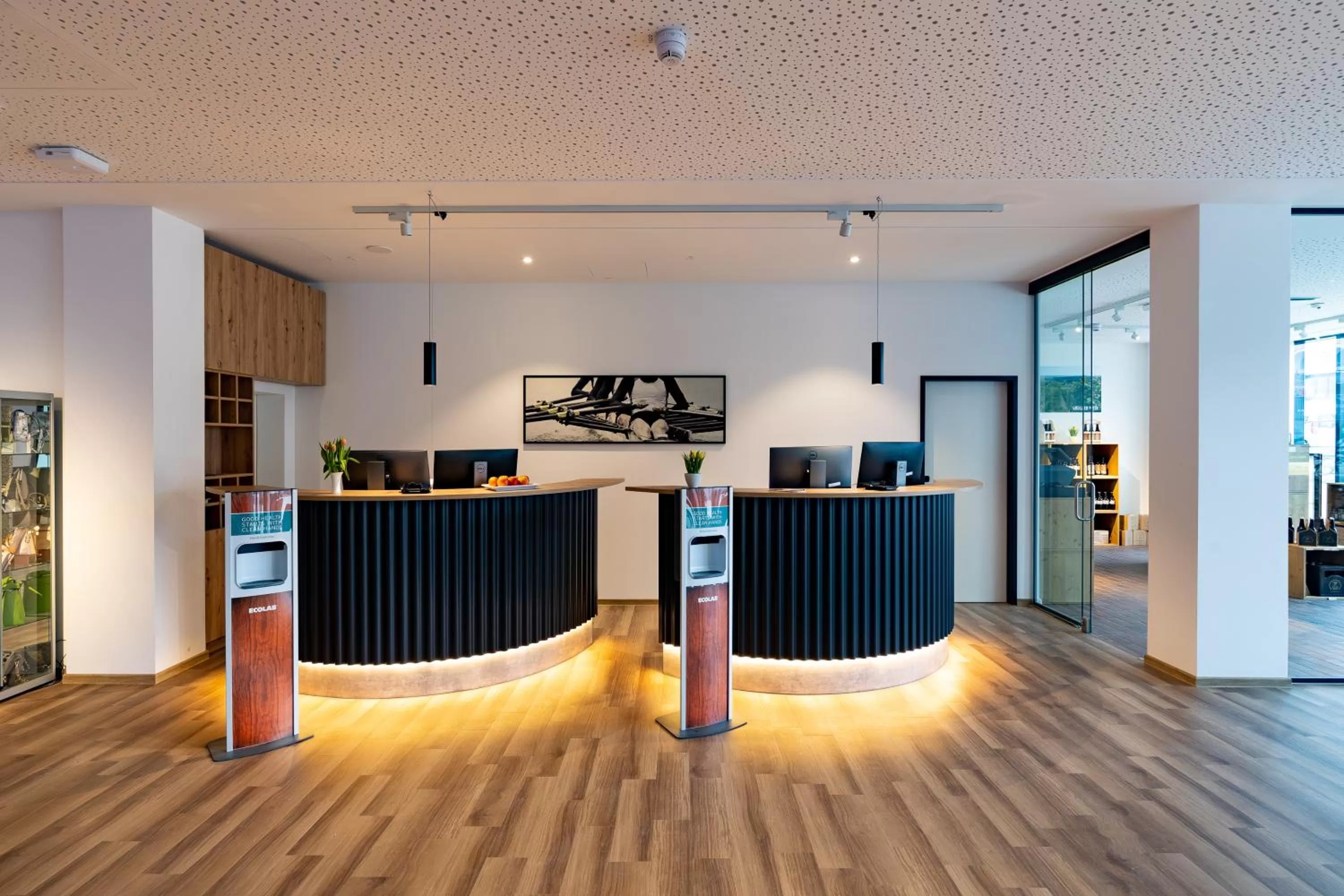 Lobby or reception in mk hotel passau