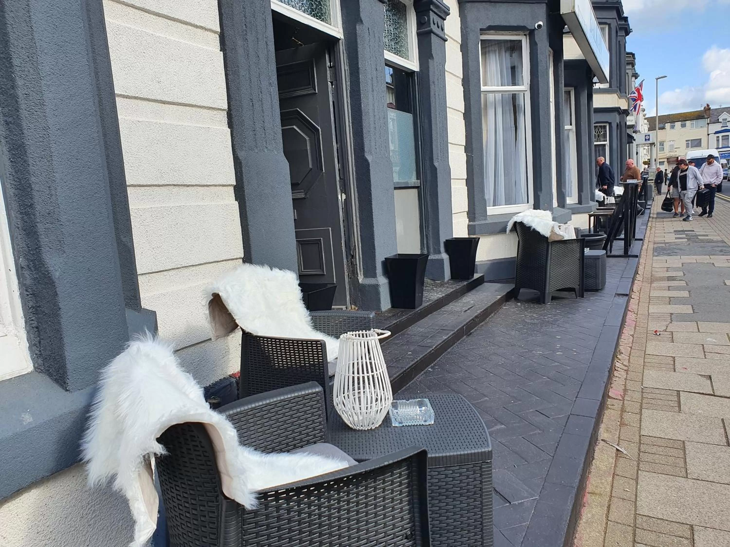 Patio in Balkan Hotel