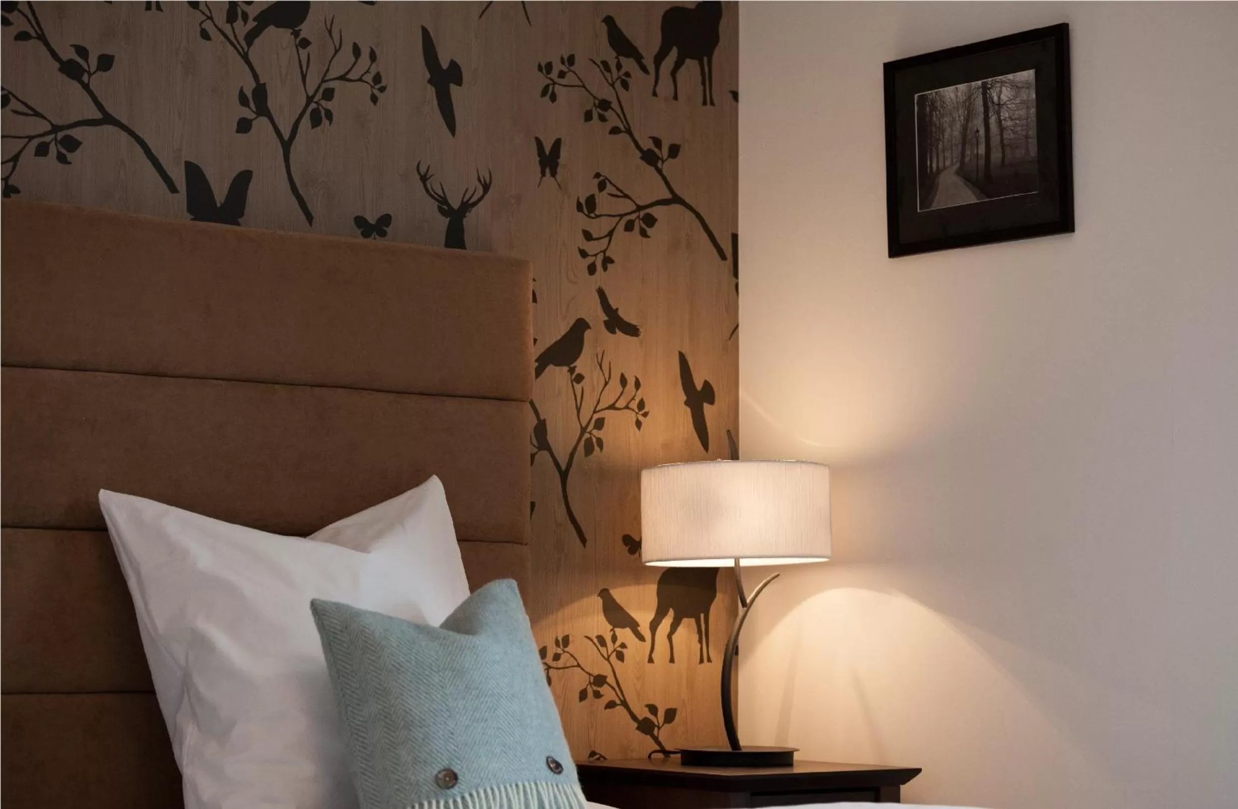 Photo of the whole room, Bed in Boutique-Hotel Garni Bellevue Davos Wiesen