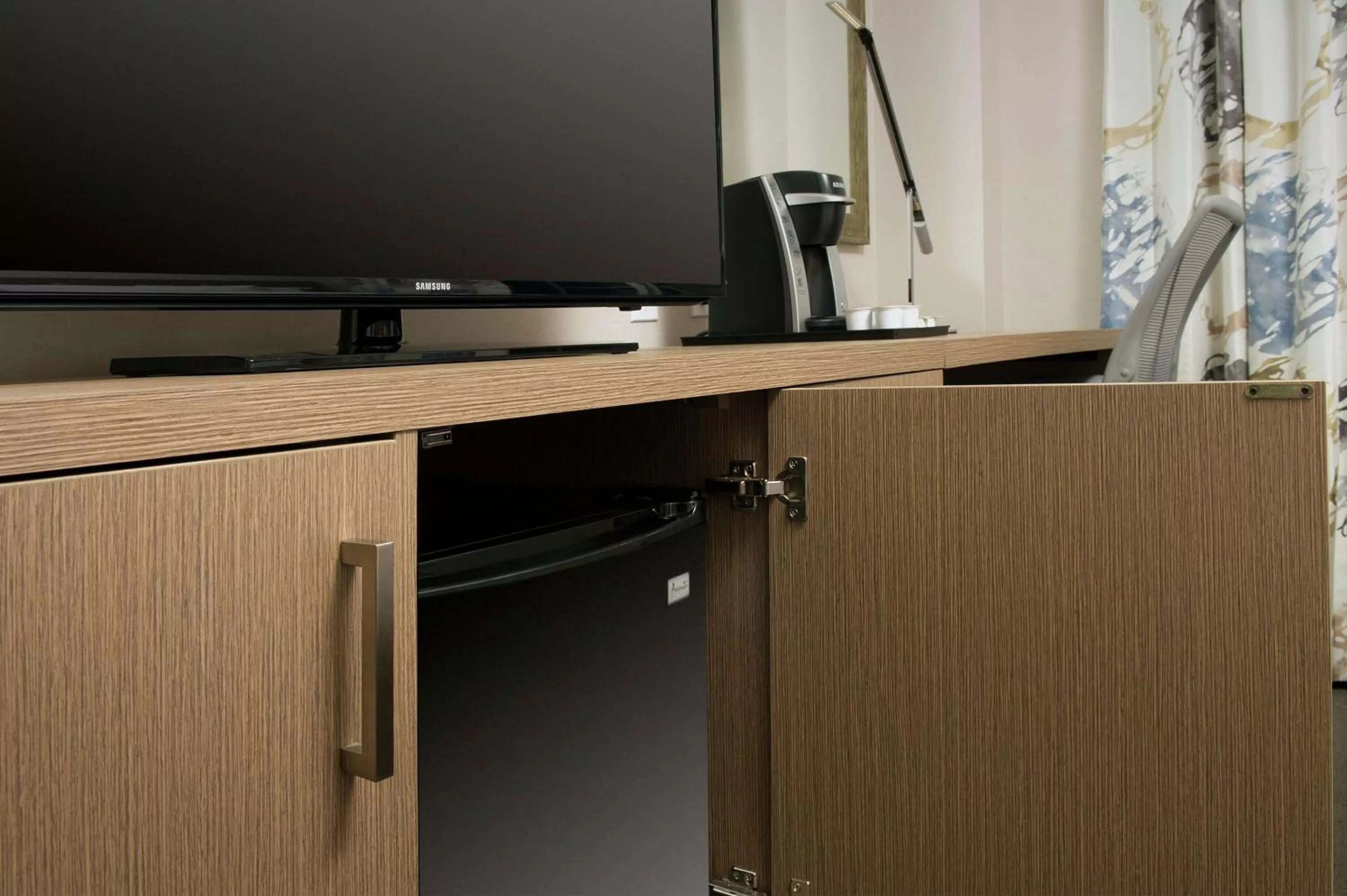 TV and multimedia in Hilton Garden Inn Miami South Beach