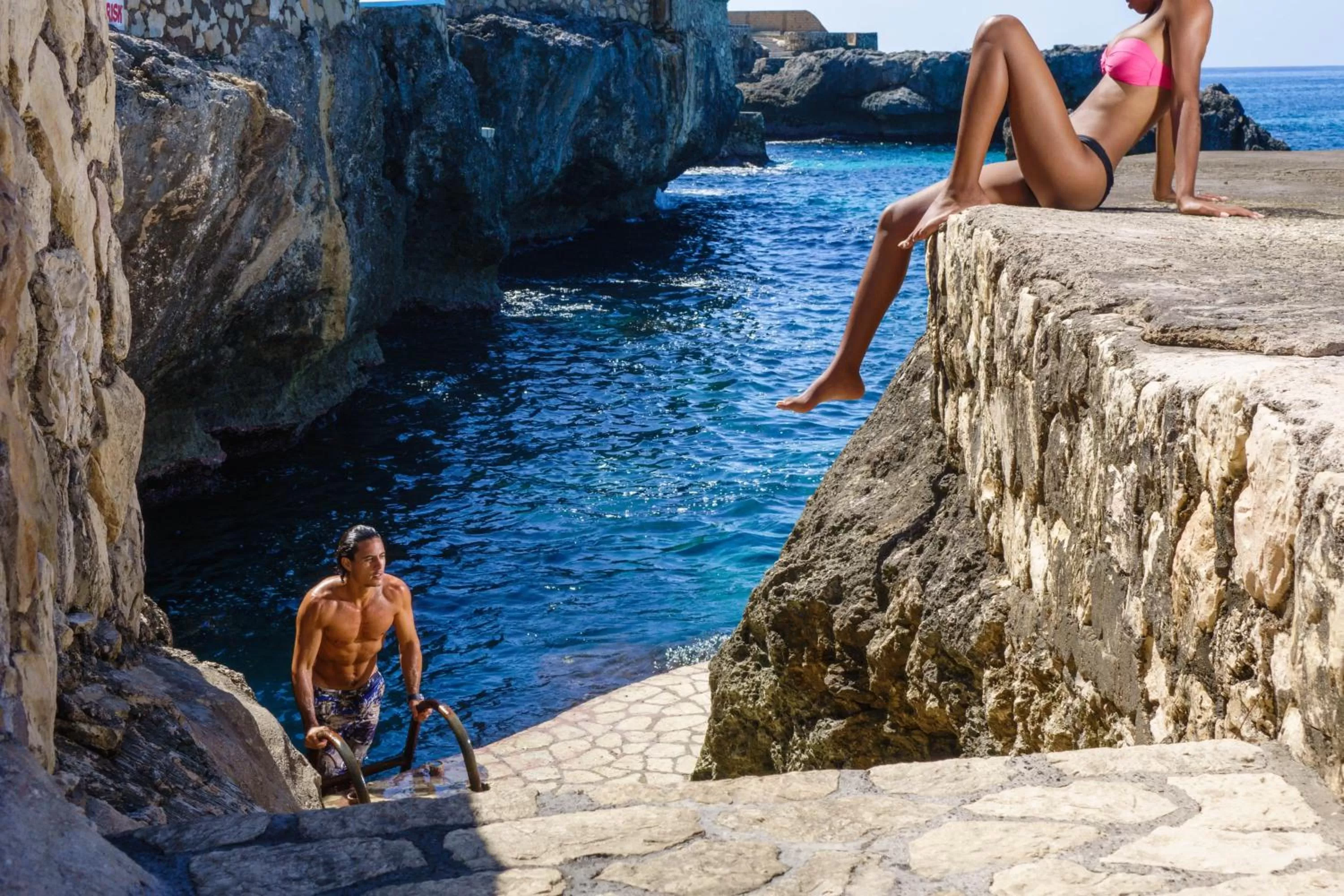 Snorkeling in Samsara Cliff Resort