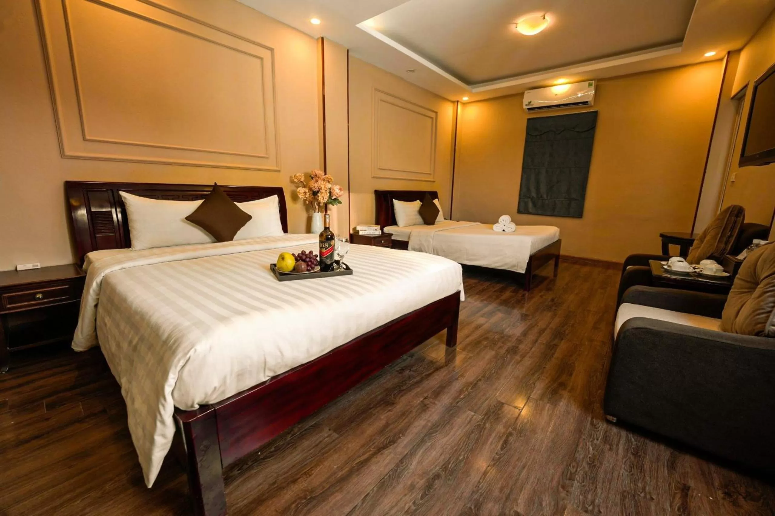 Photo of the whole room, Bed in Labevie Hotel