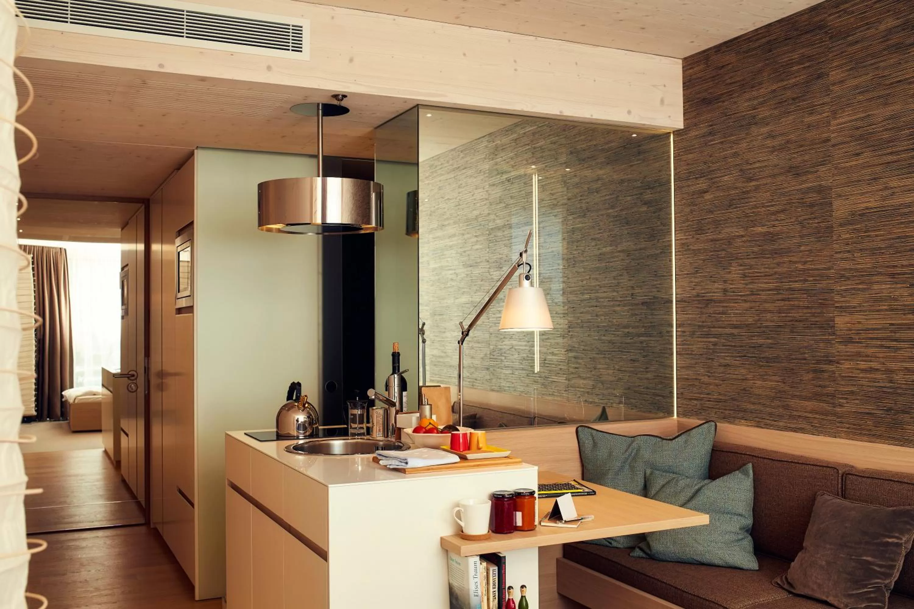 Photo of the whole room in Soulmade