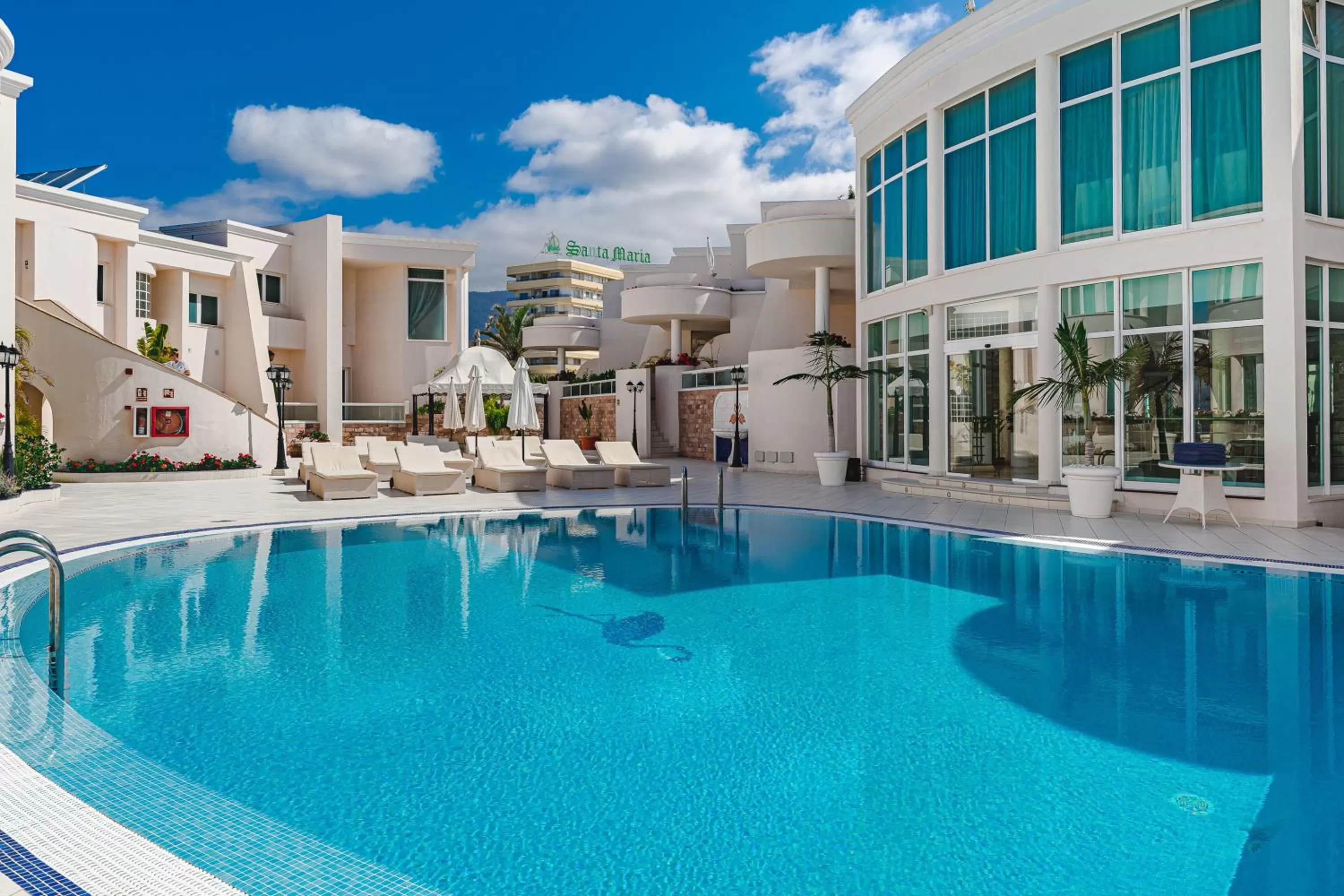 Property building in Flamingo Suites Boutique Hotel