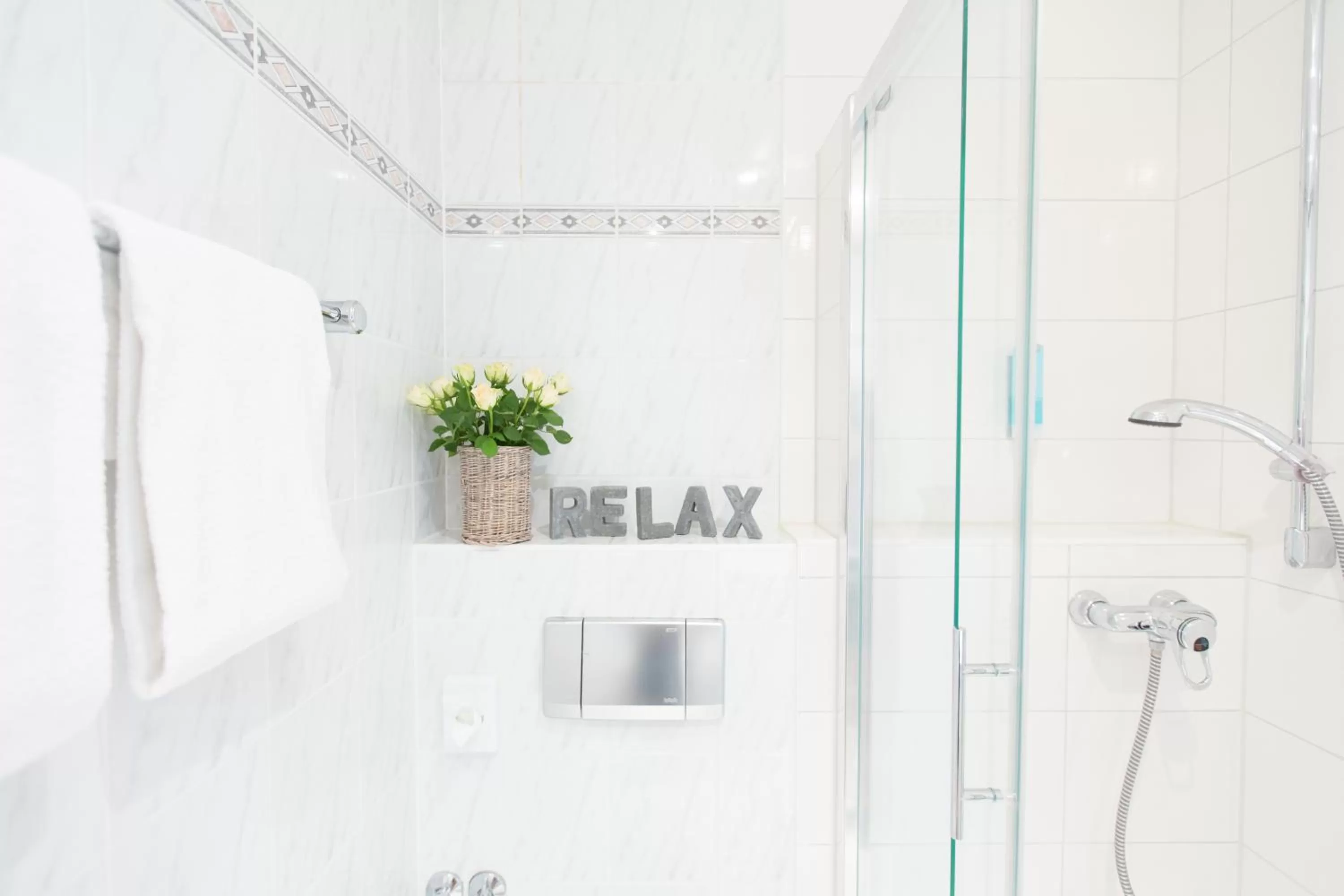 Shower in Hotel Kristall