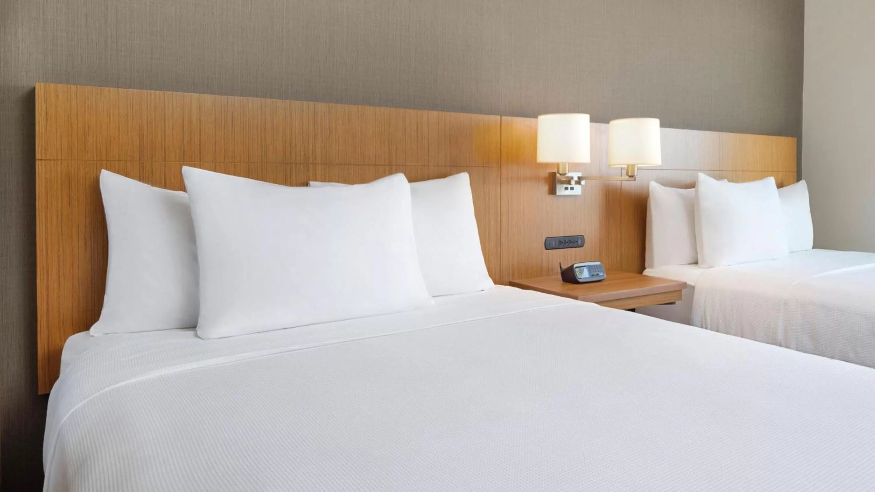 Bed in Hyatt Place Jacksonville St. Johns Town Center