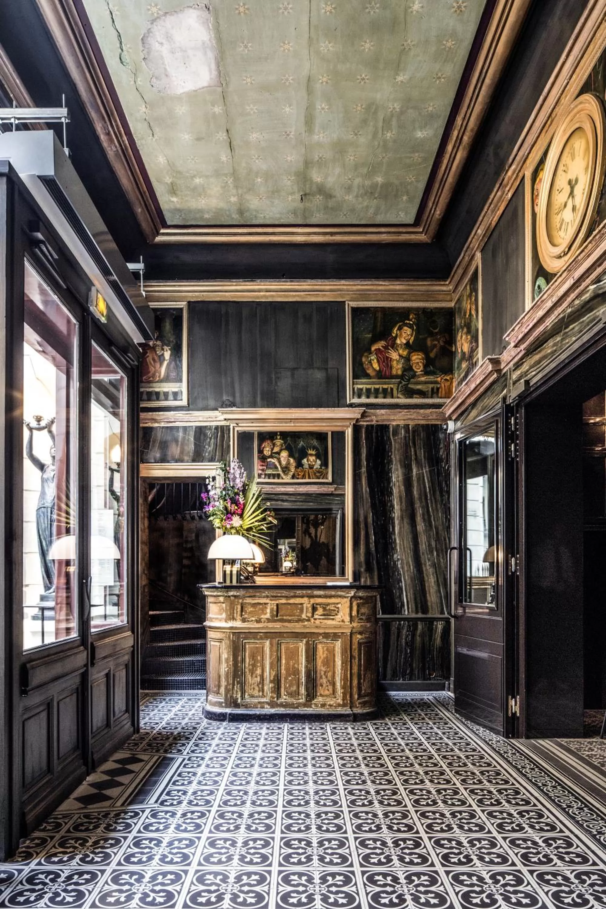 Day in Hotel Les Bains Paris