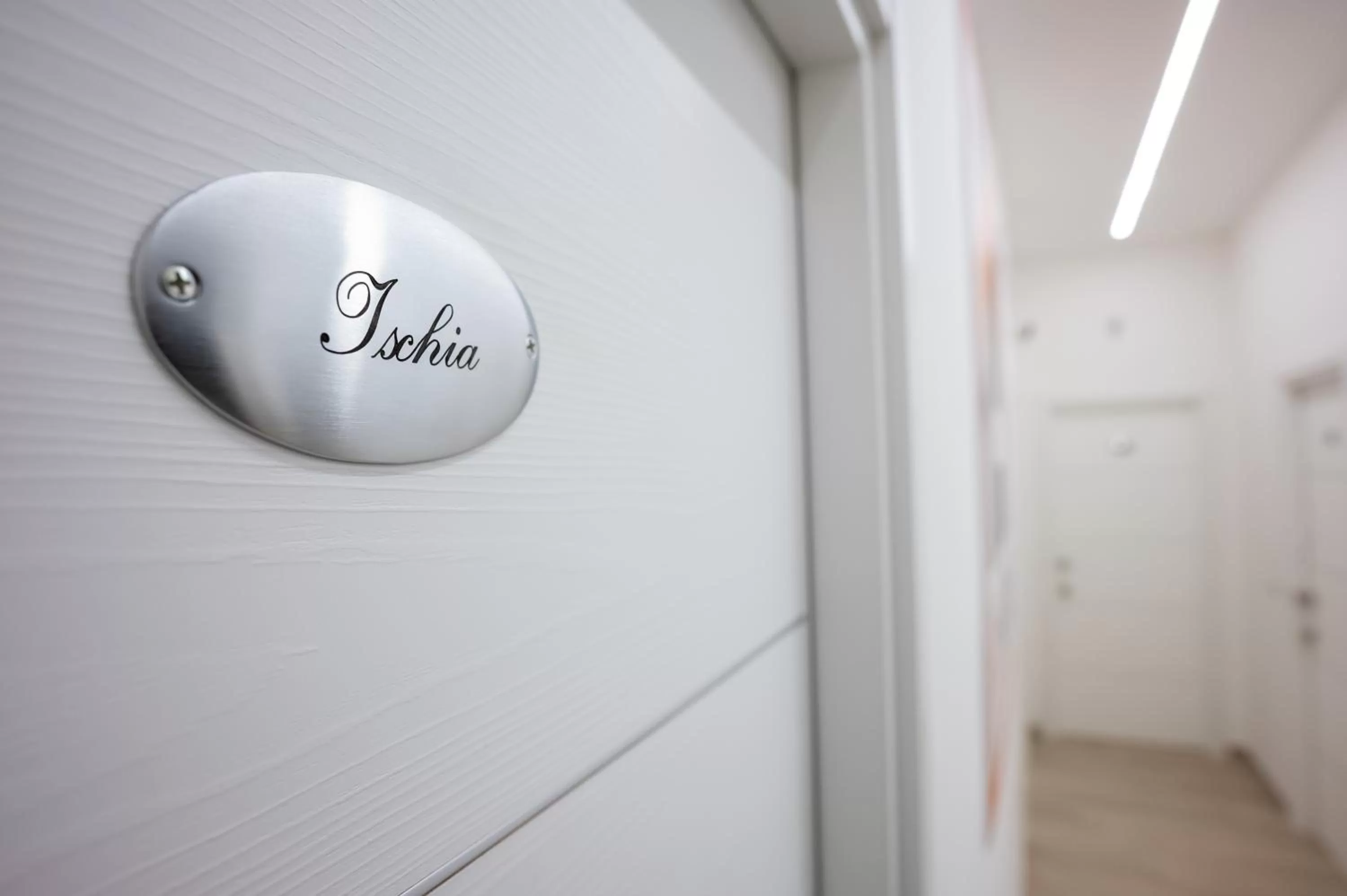 Logo/Certificate/Sign in K-Home