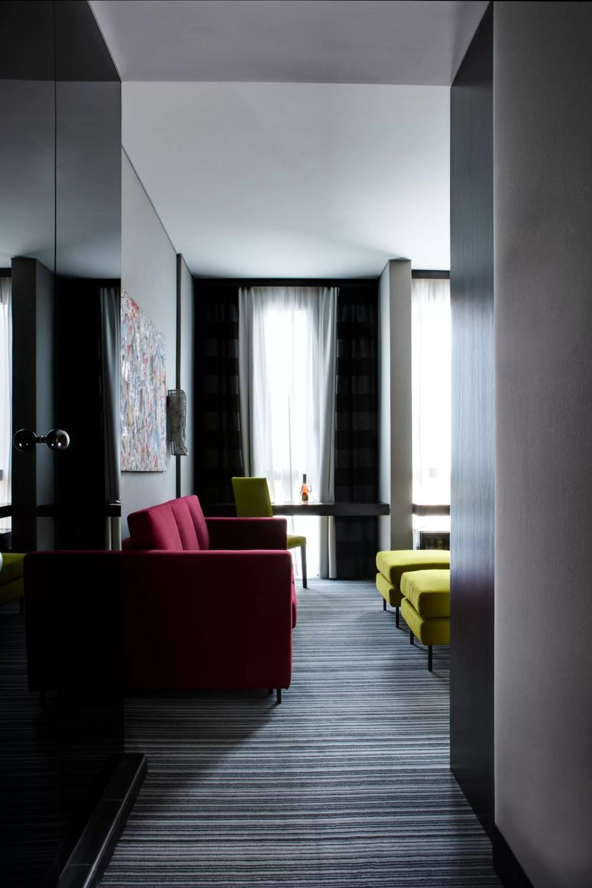 Photo of the whole room in Twentyone Hotel