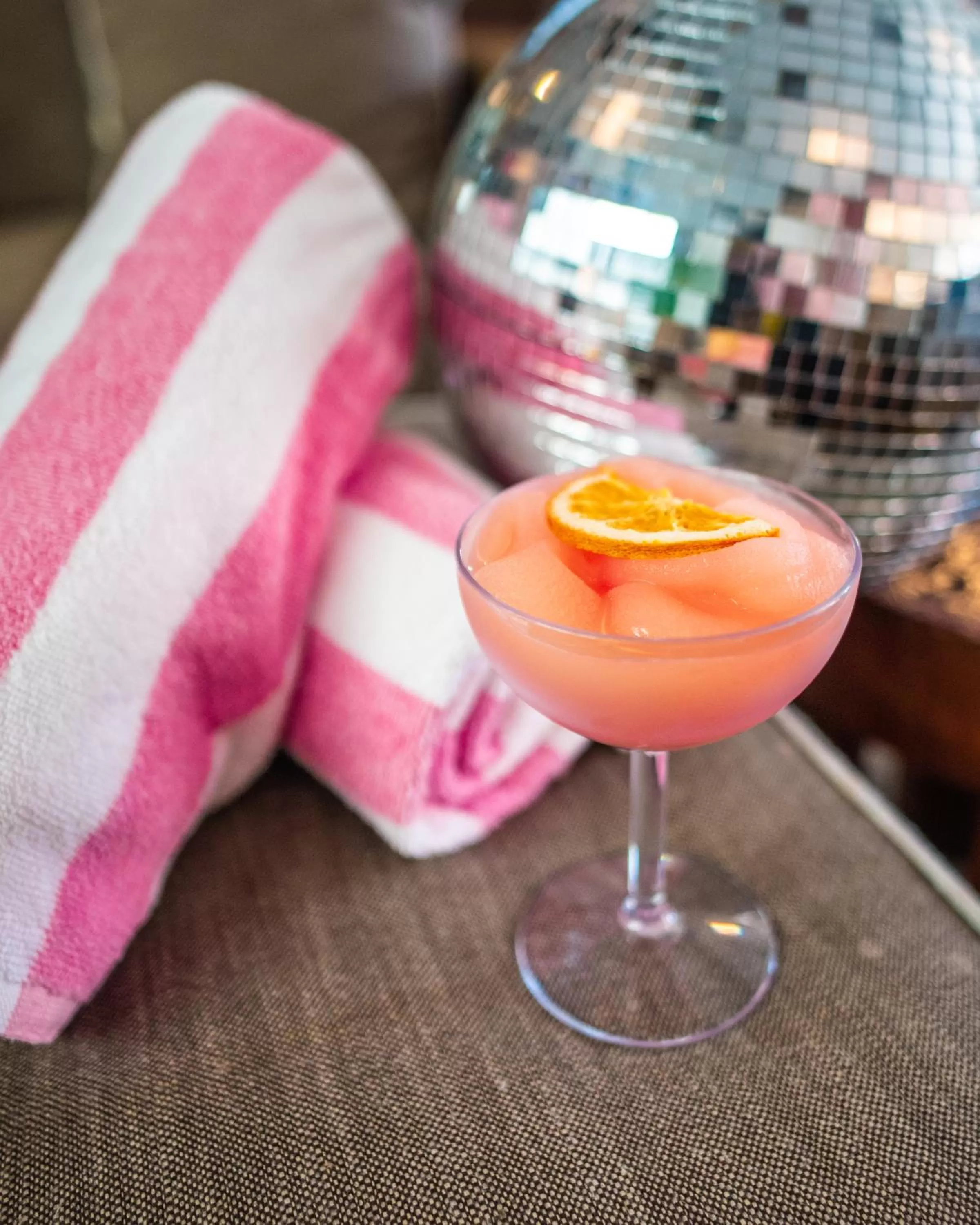 Food and drinks in Virgin Hotels New Orleans