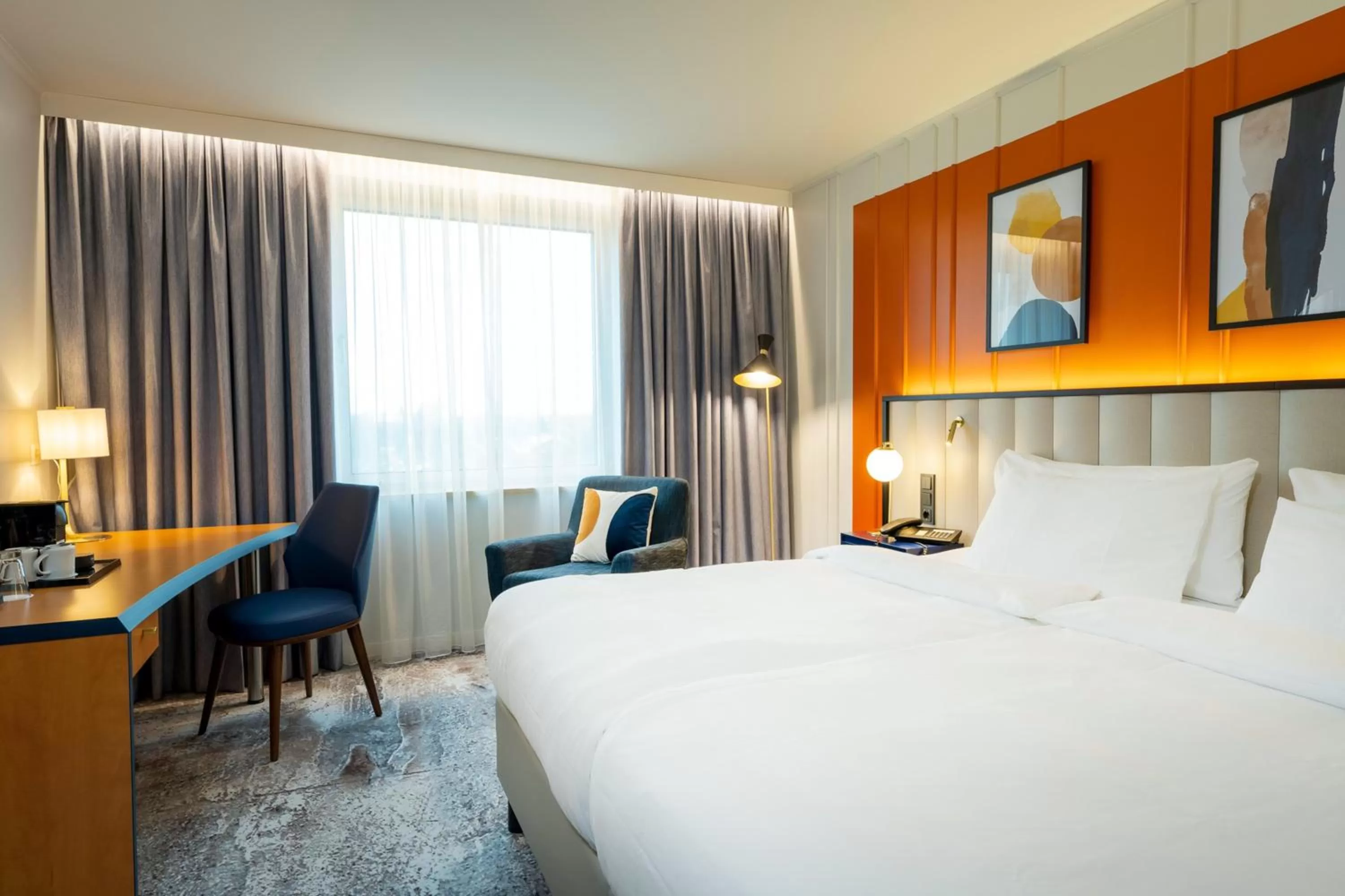 Photo of the whole room, Bed in voco Dusseldorf Seestern by IHG