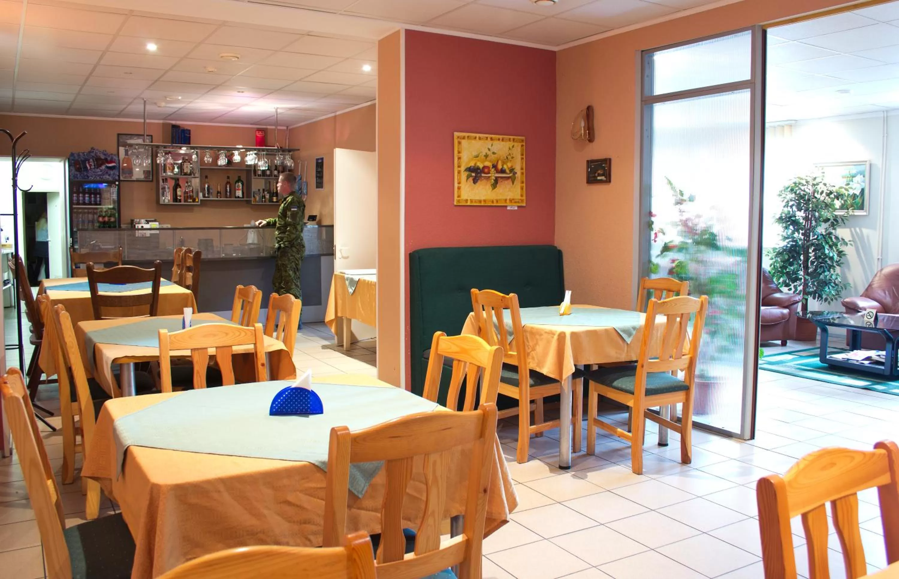 Restaurant/places to eat in Lilleküla Hotel