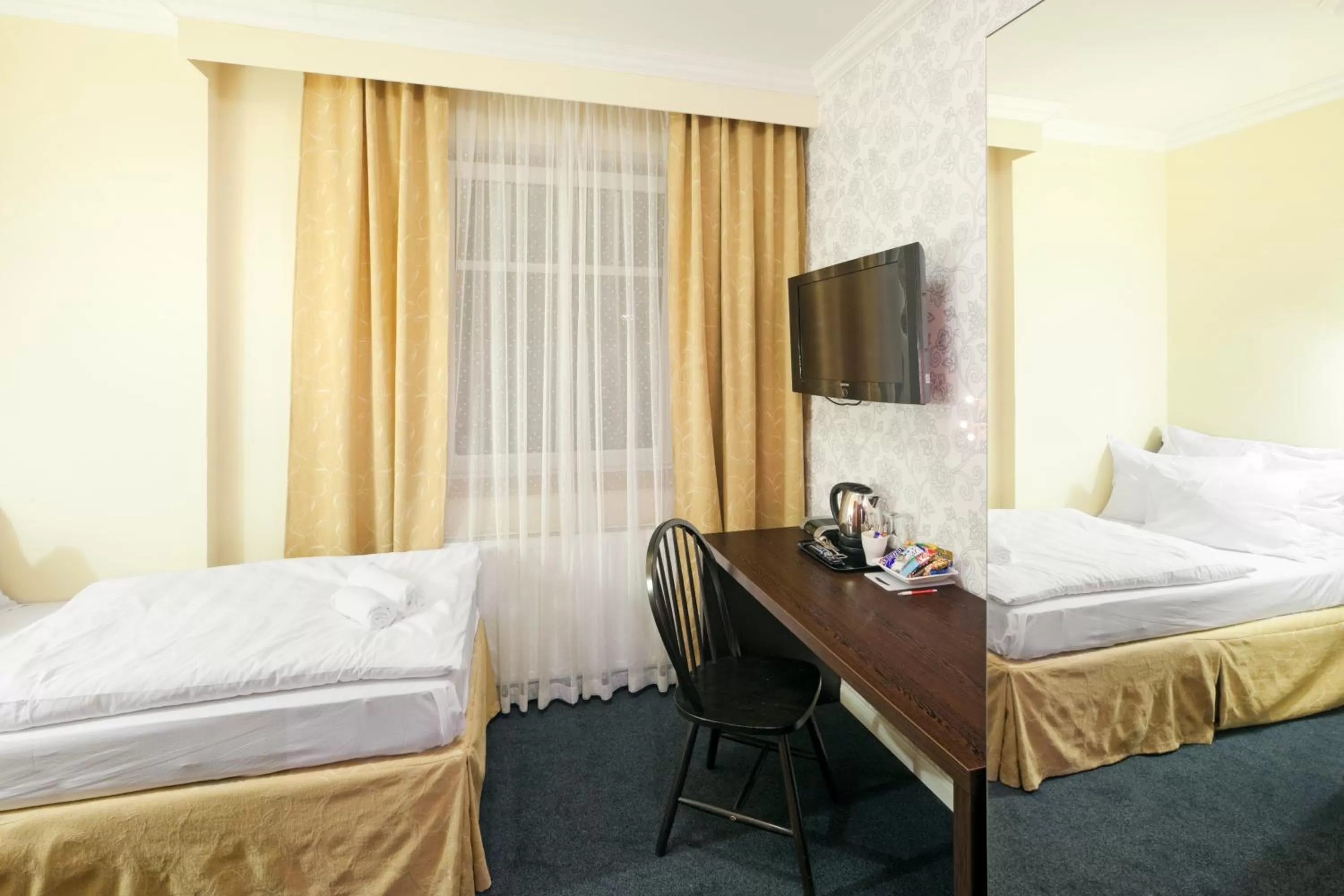 Standard Single Room in Pytloun Design Self Check-in Hotel