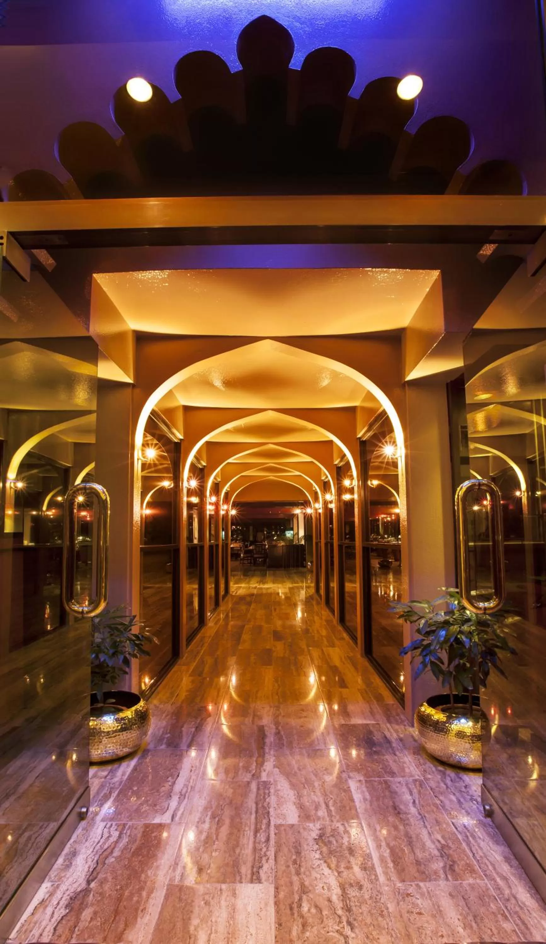 Restaurant/places to eat in Pan Pacific Sonargaon Dhaka