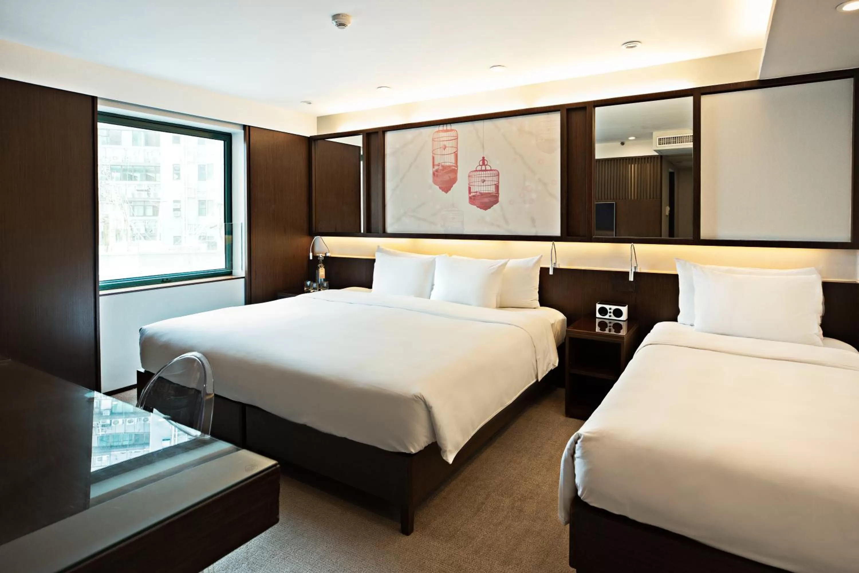 Bedroom, Bed in Eaton HK