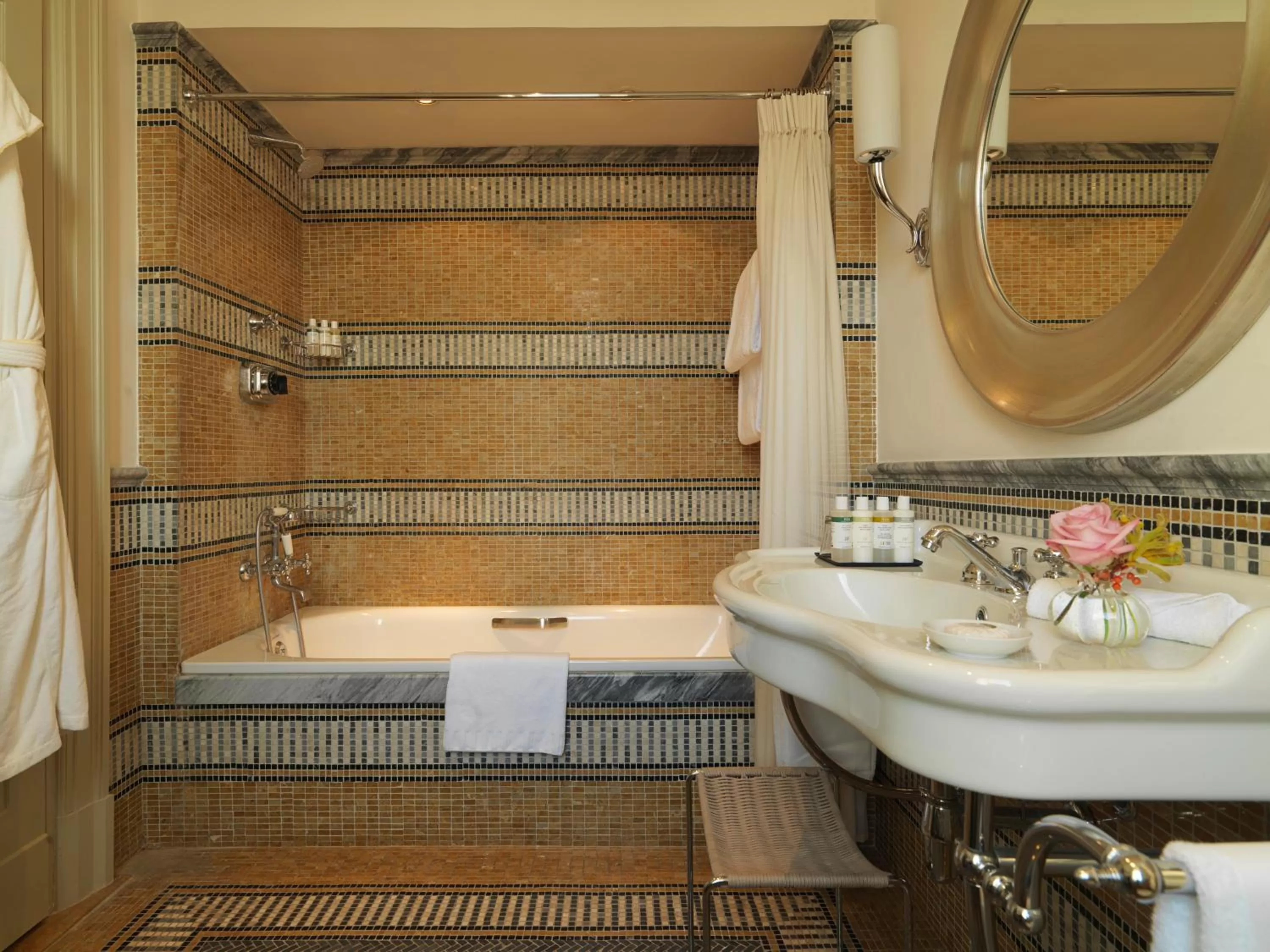 Bathroom in Rocco Forte Hotel De Russie