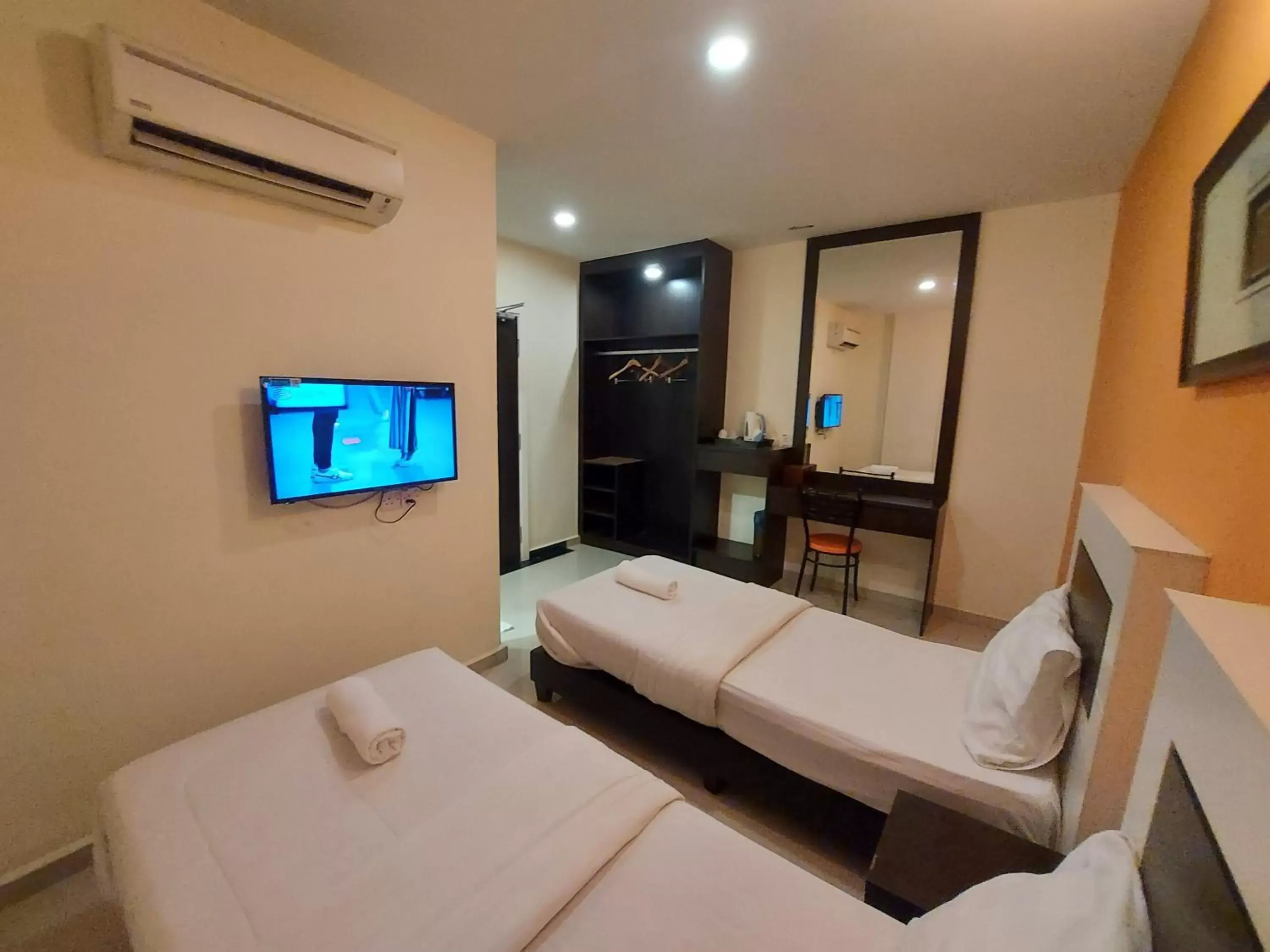 Standard Twin Room in HOTEL SAHARA SDN BHD Standard Twin Room in HOTEL SAHARA SDN BHD