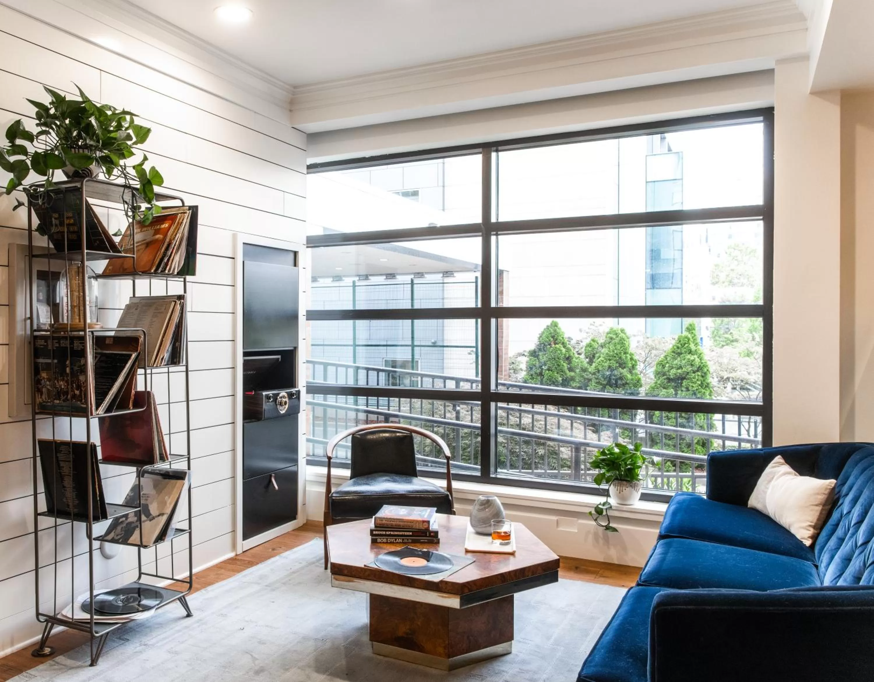 Lobby or reception in Hutton Hotel