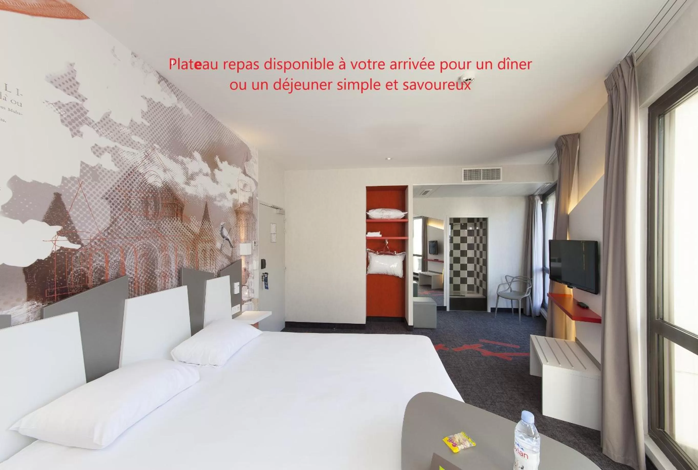 Property building, Bed in ibis Styles Poitiers Centre