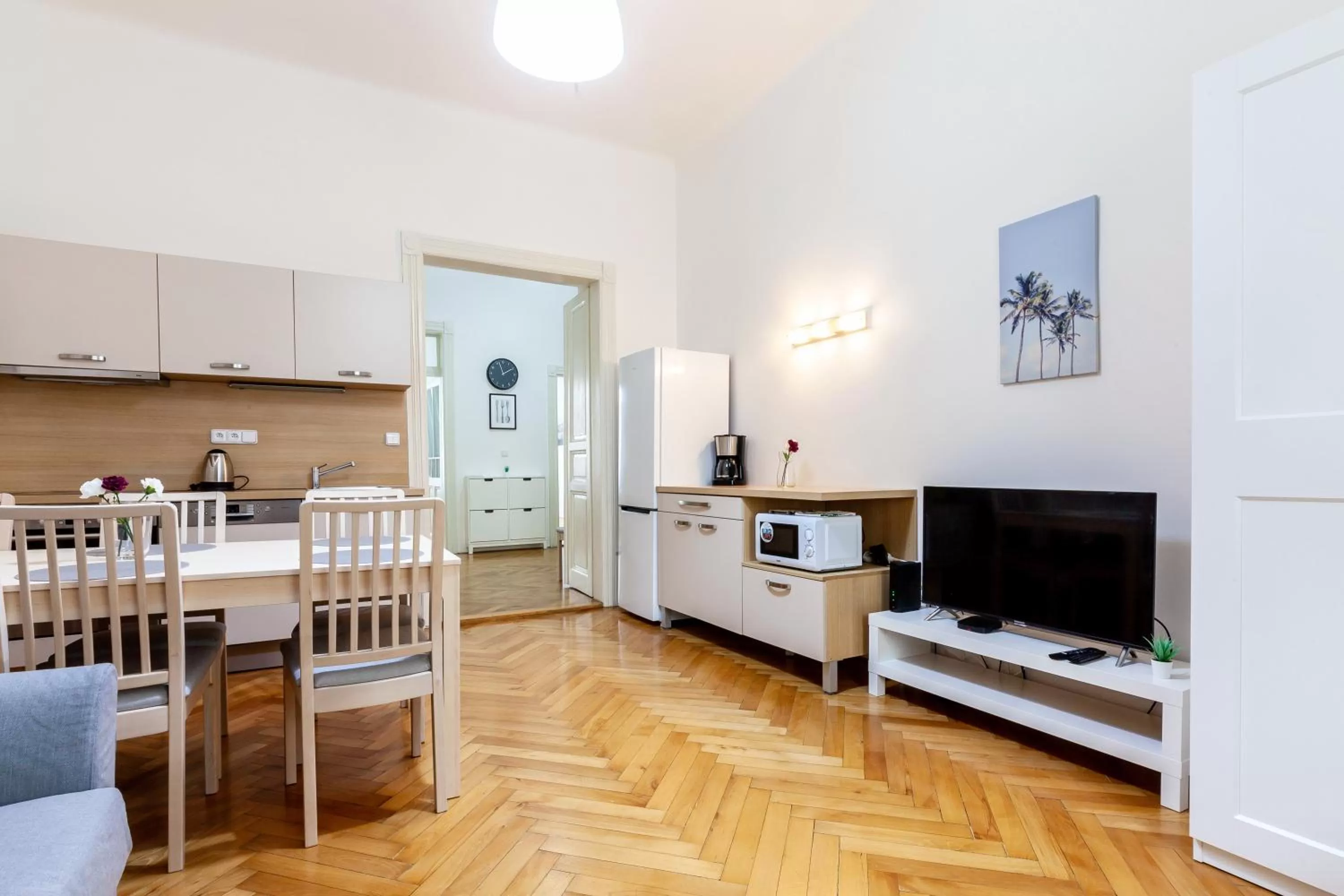 City Castle Aparthotel