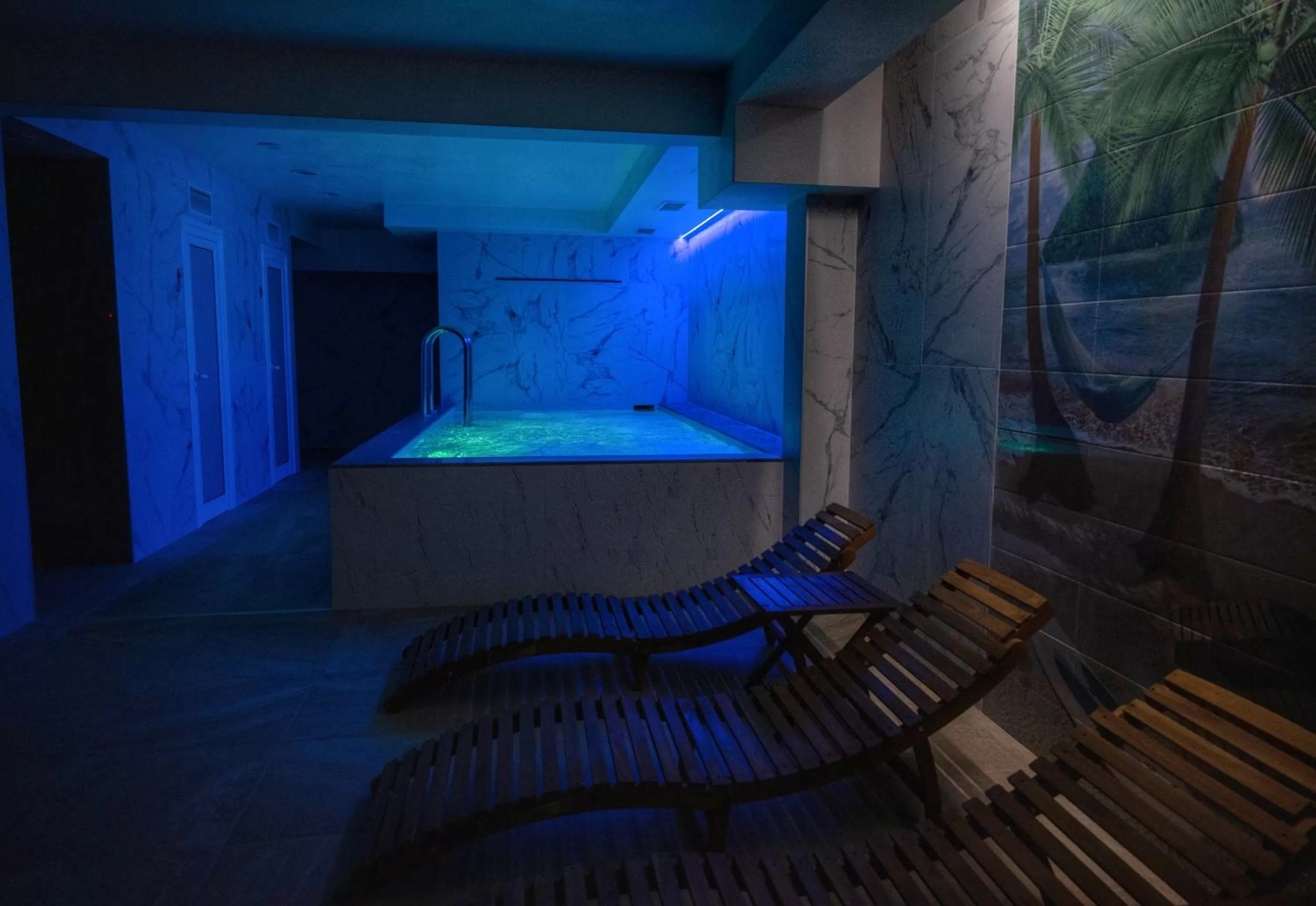 Hot Tub in Lime House, Kyustendil