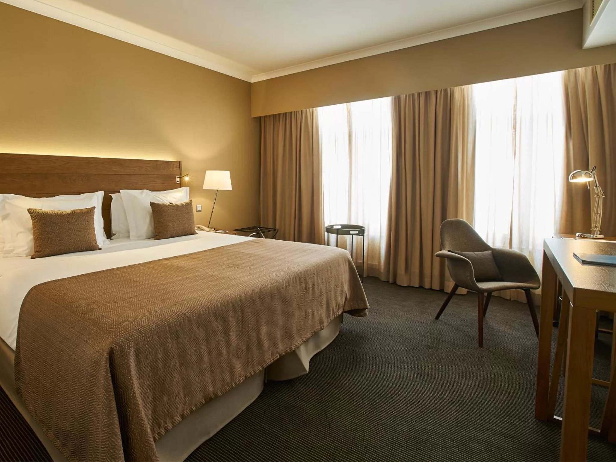 Bedroom, Bed in PortoBay Marquês