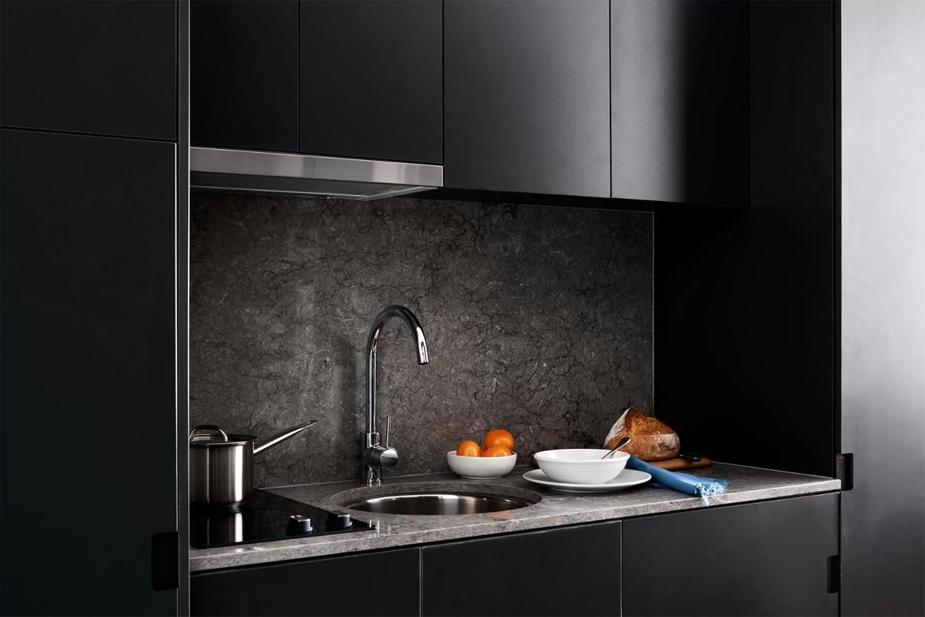 Kitchen or kitchenette in Veriu Green Square