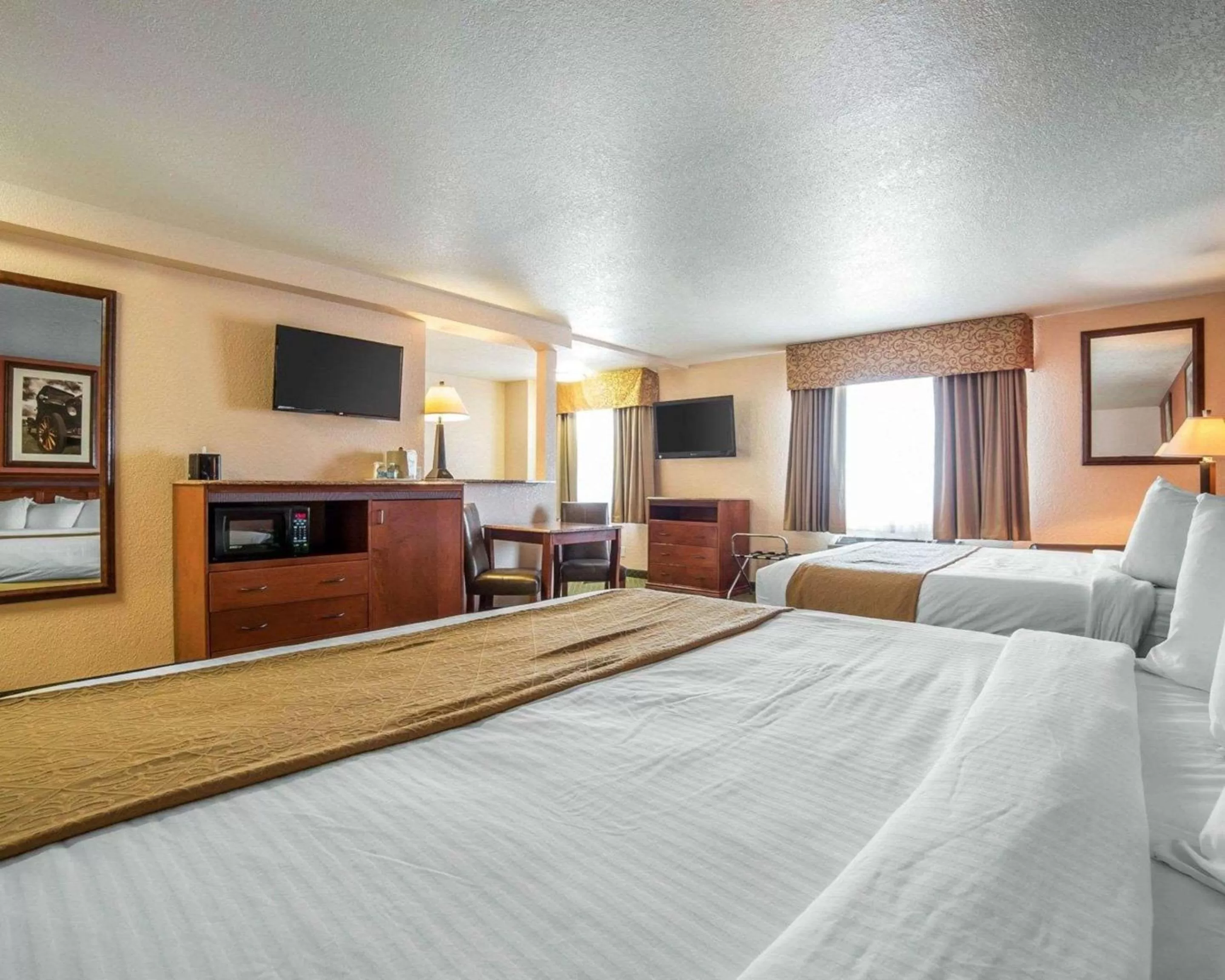 Photo of the whole room in Quality Inn Winnemucca - Model T Casino