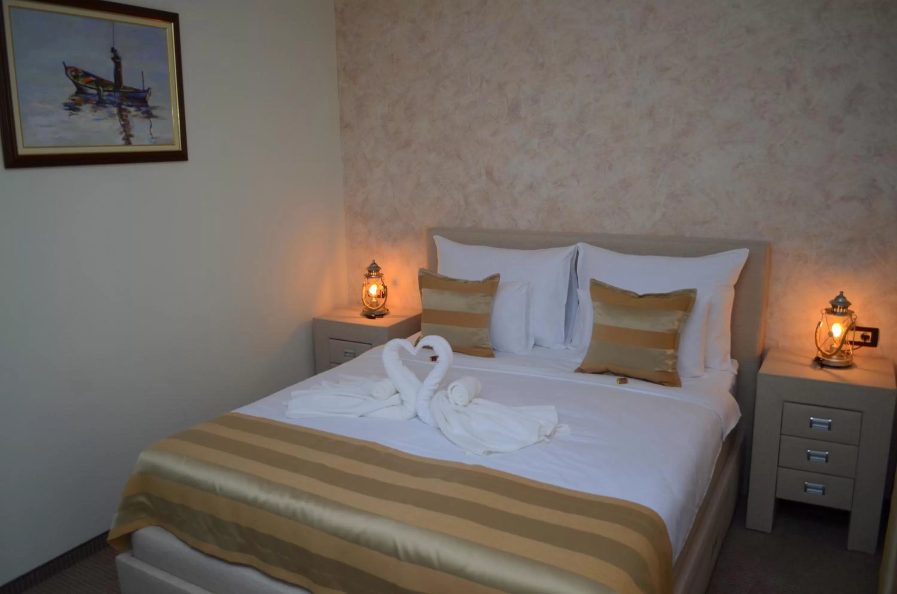 Other, Bed in Hotel Helada