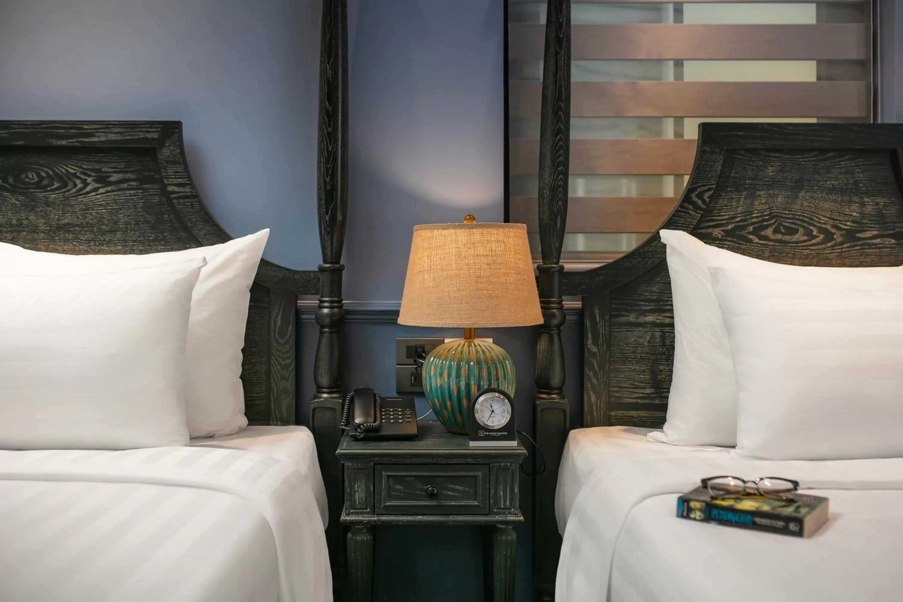 Bed in The Secret HaLong