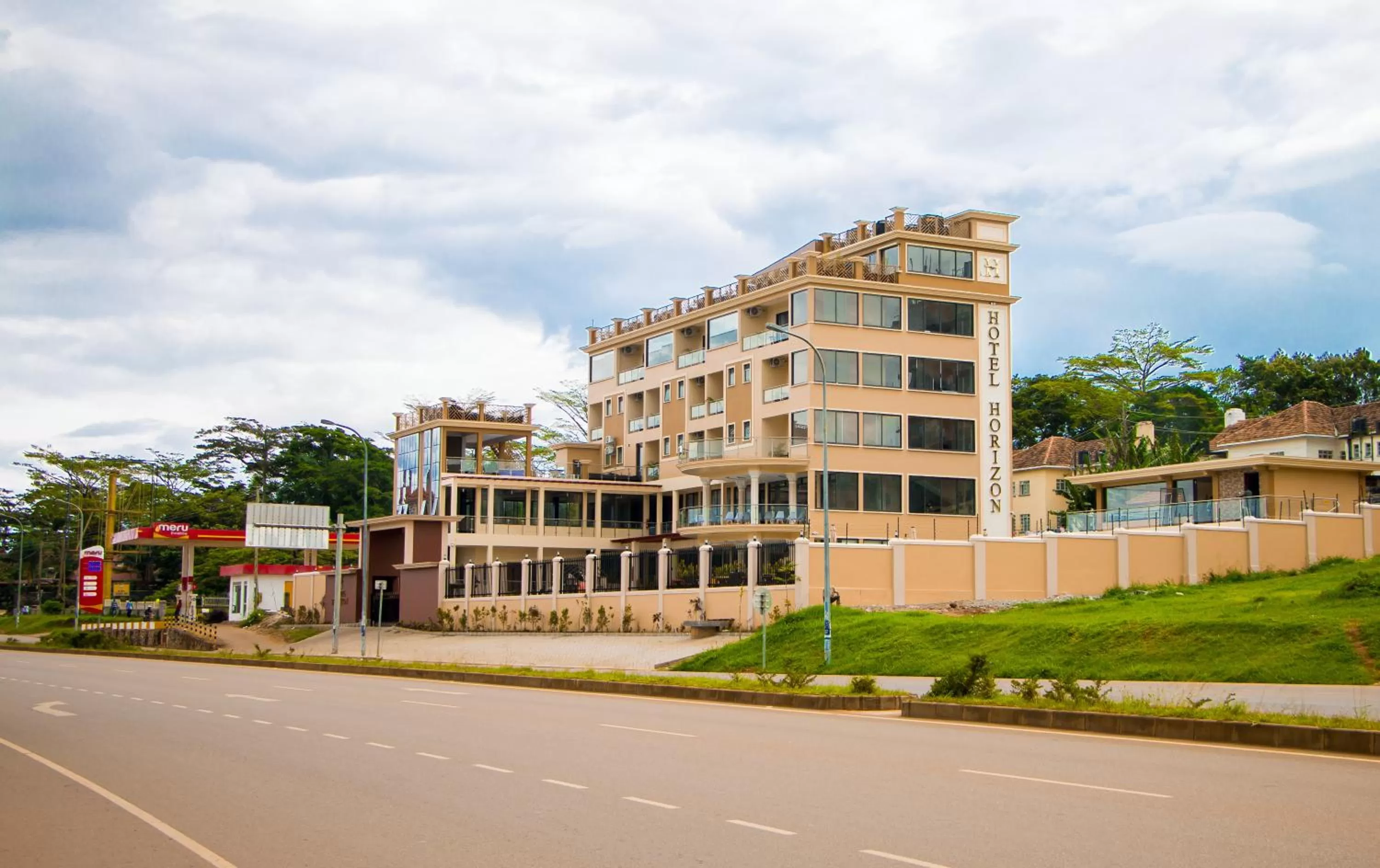 Property building in Hotel Horizon Entebbe