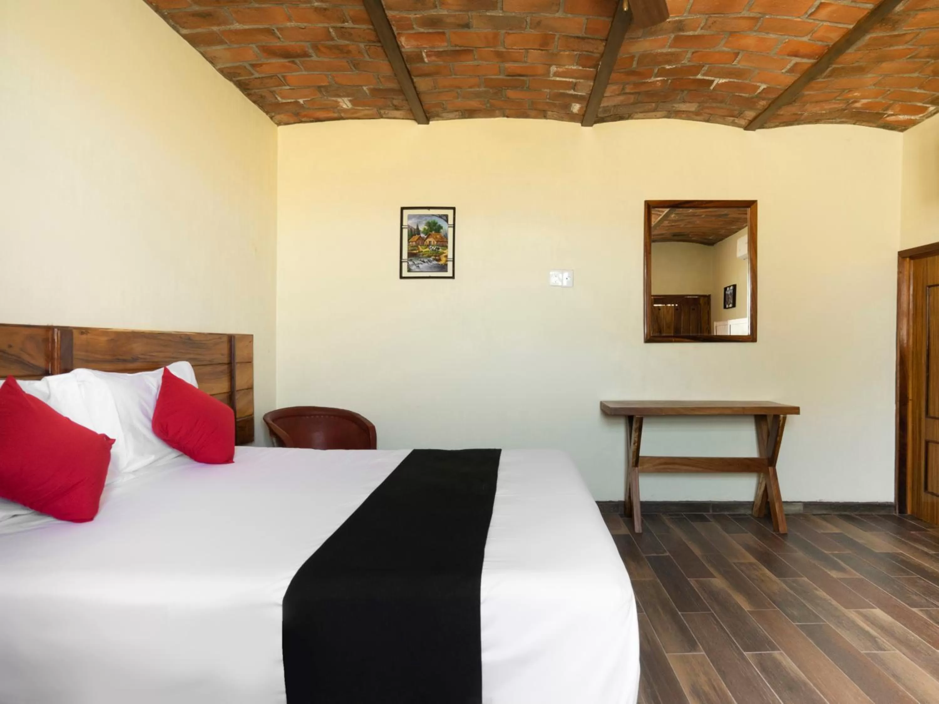 Bedroom in Capital O Hotel Posada Terraza, Tequila Jalisco