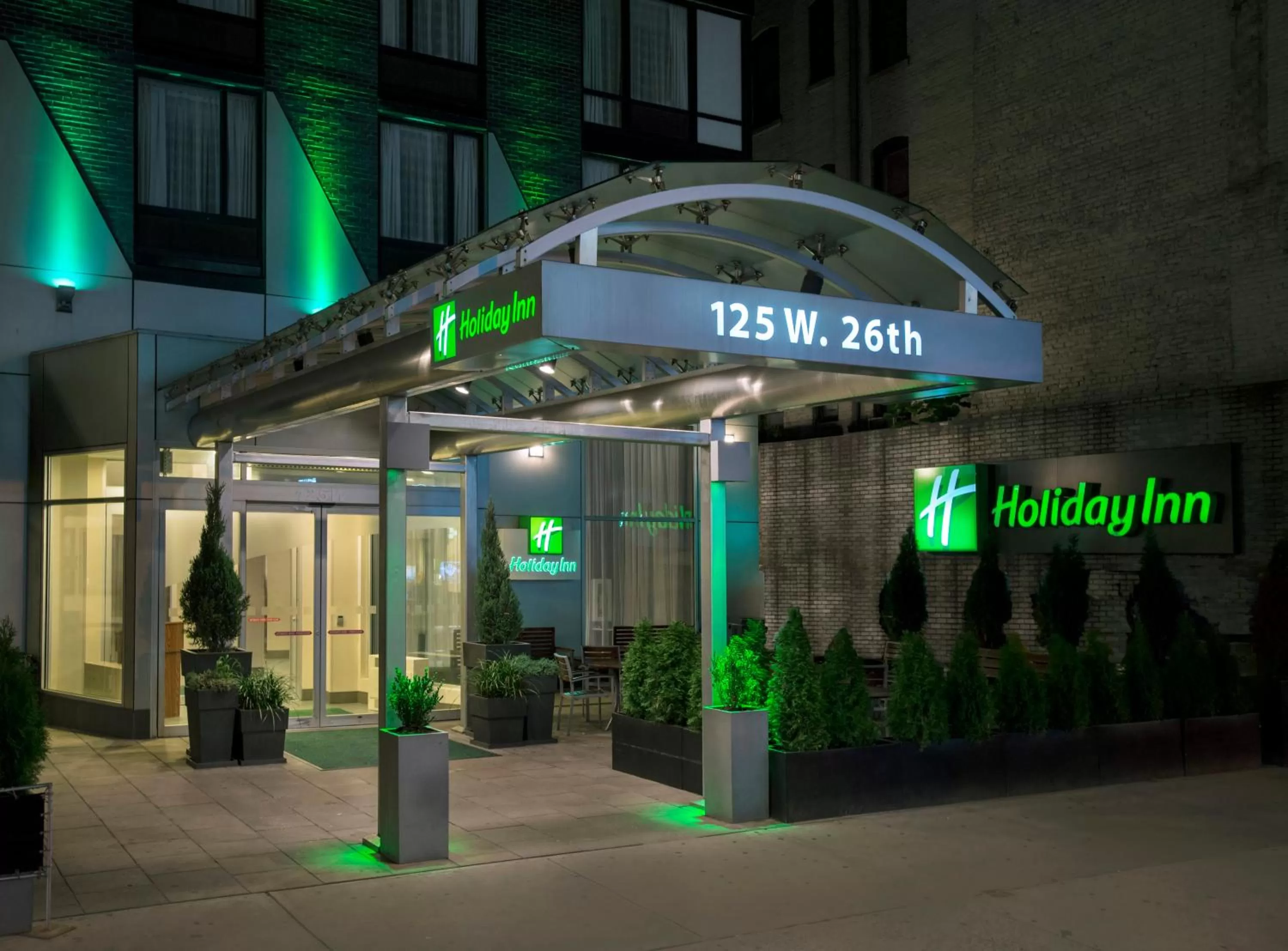 Property building in Holiday Inn Manhattan 6th Ave - Chelsea by IHG