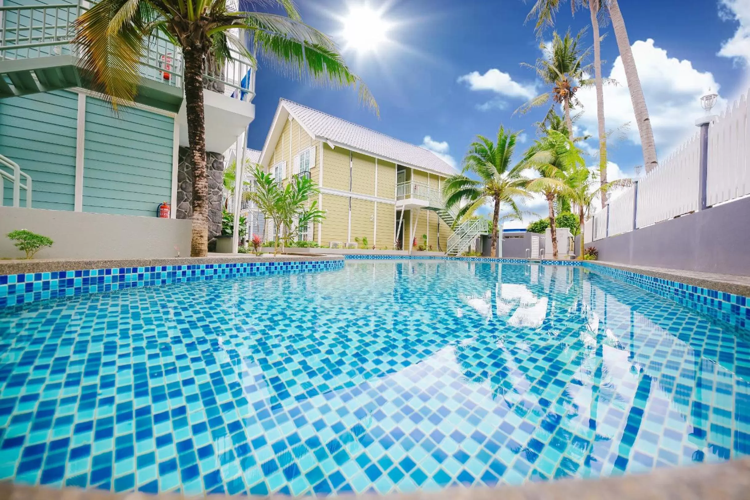 Swimming pool in Royale Chenang Resort