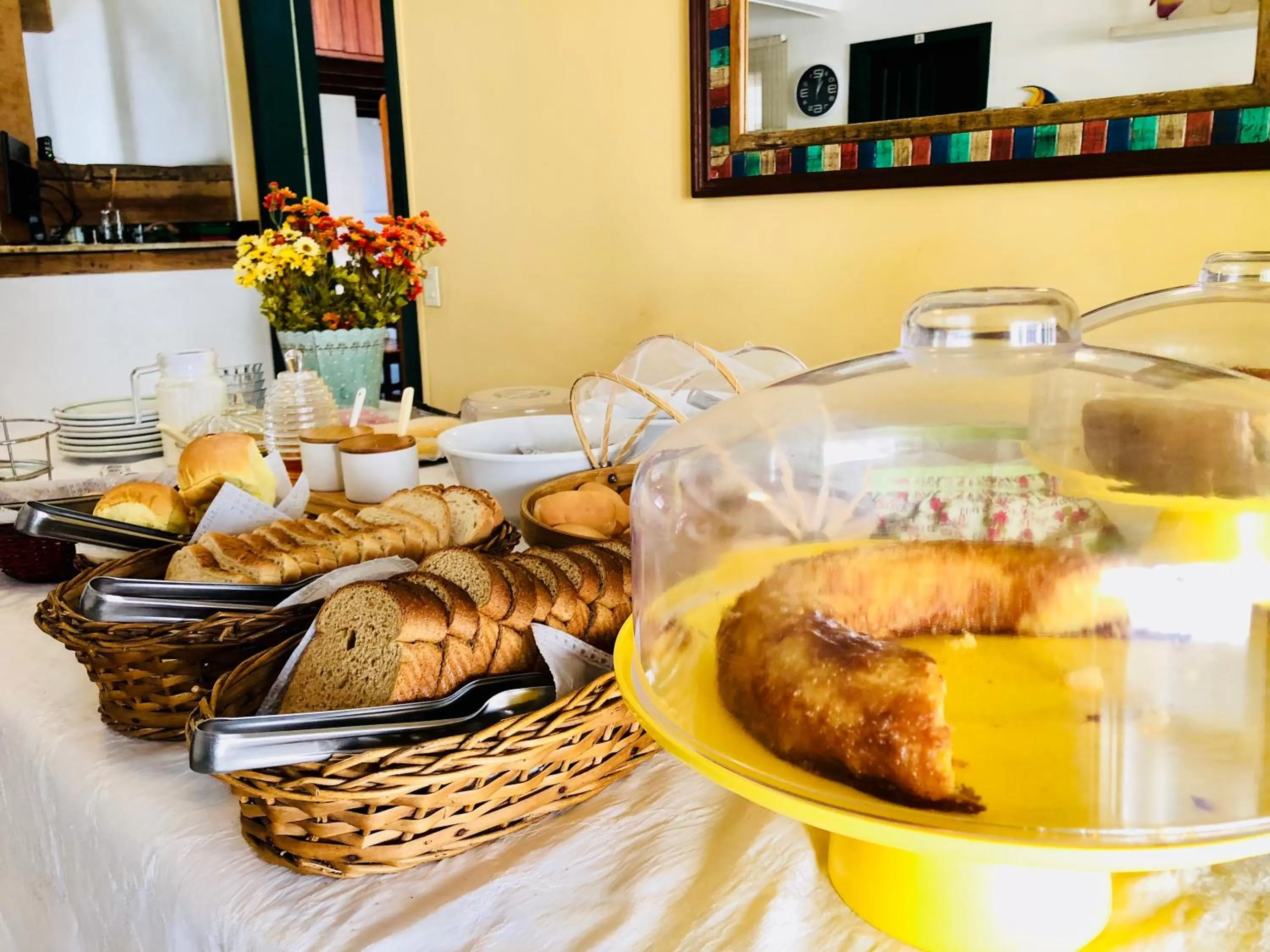 Breakfast in Pousada Canteiros