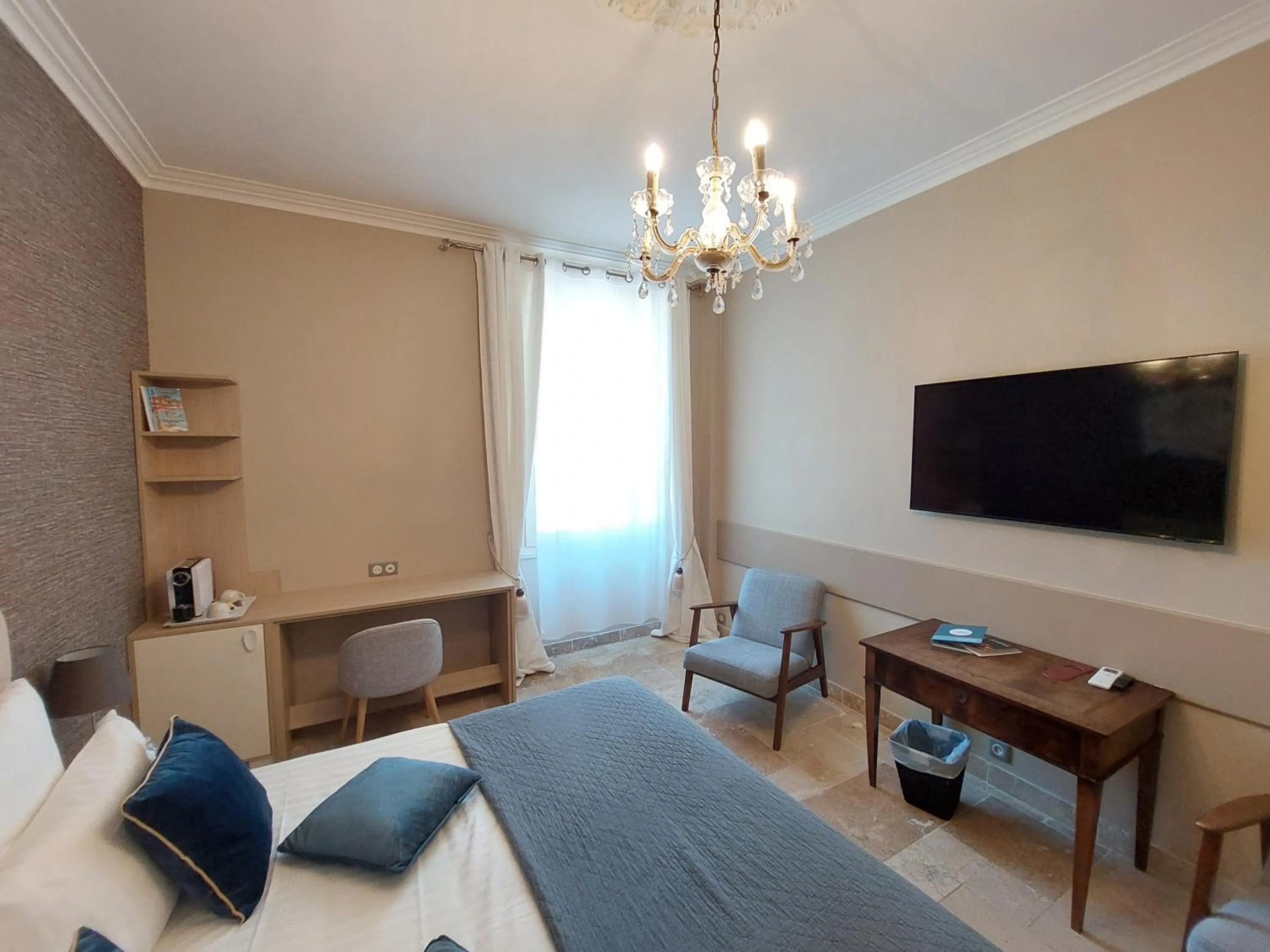 Property building in Hôtel The Originals Résidence de Rohan (EX RELAIS DU SILENCE)