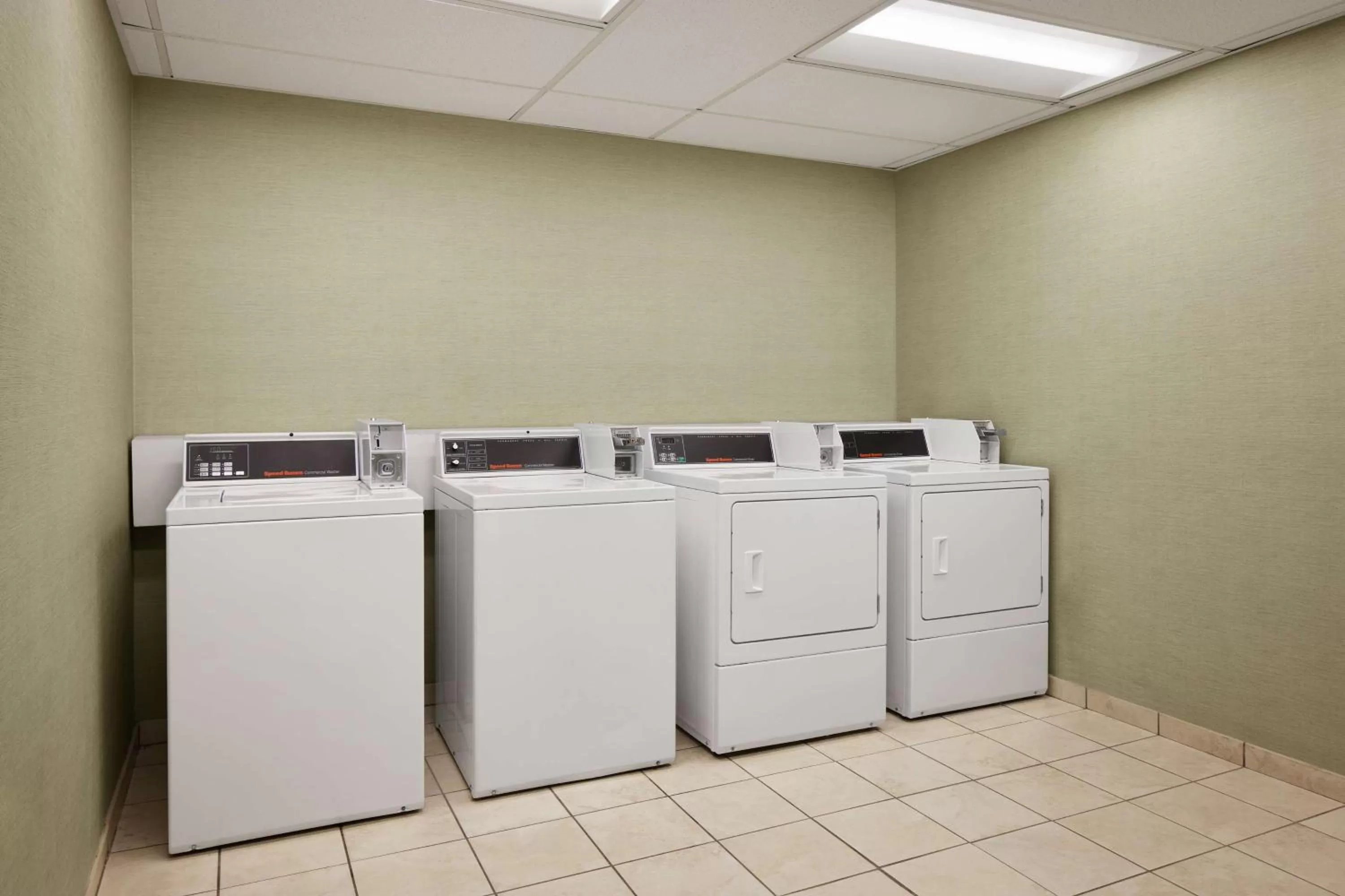 Property building in Homewood Suites by Hilton Baltimore-Washington Intl Apt