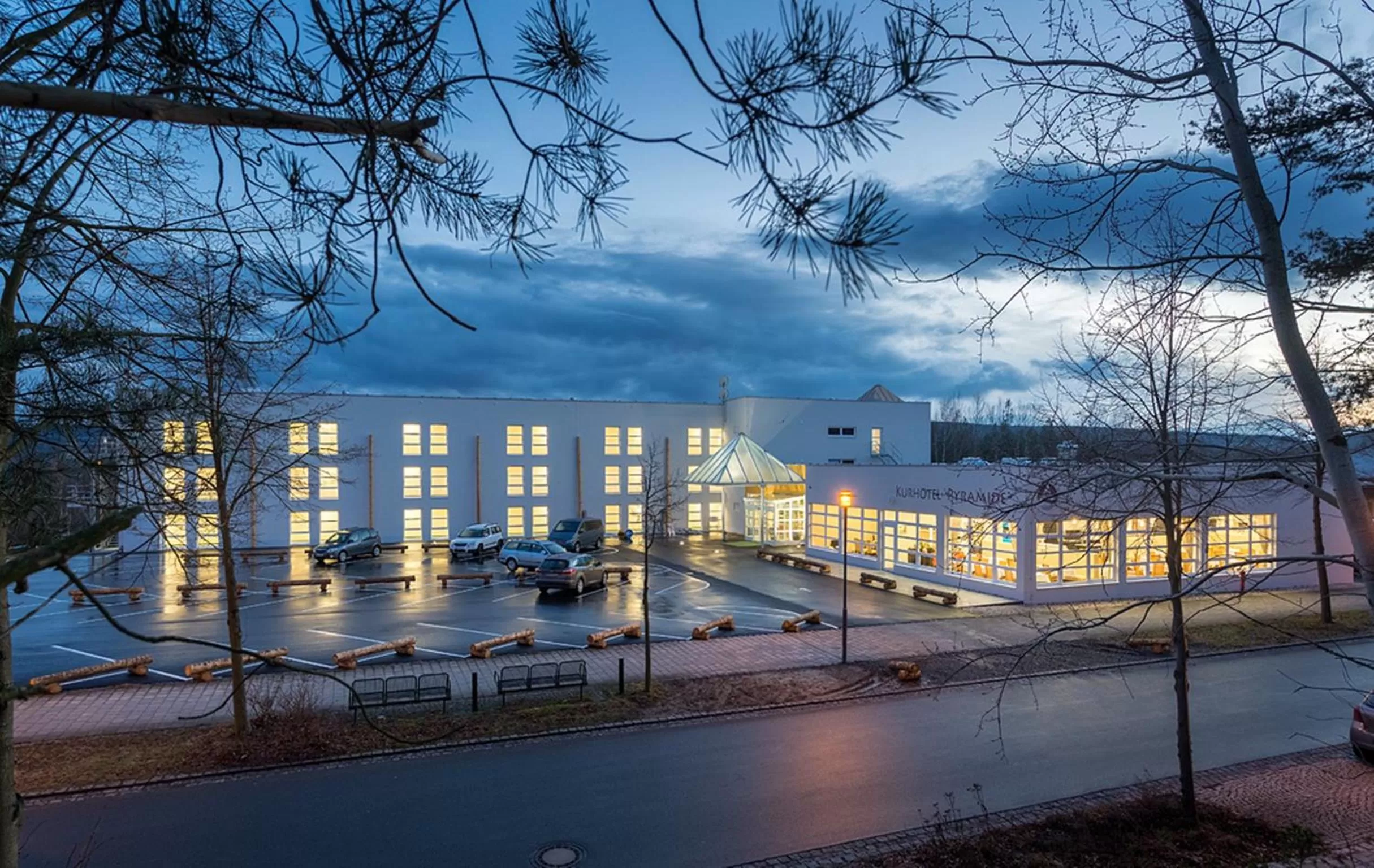 Facade/entrance in Kurhotel Pyramide Sibyllenbad