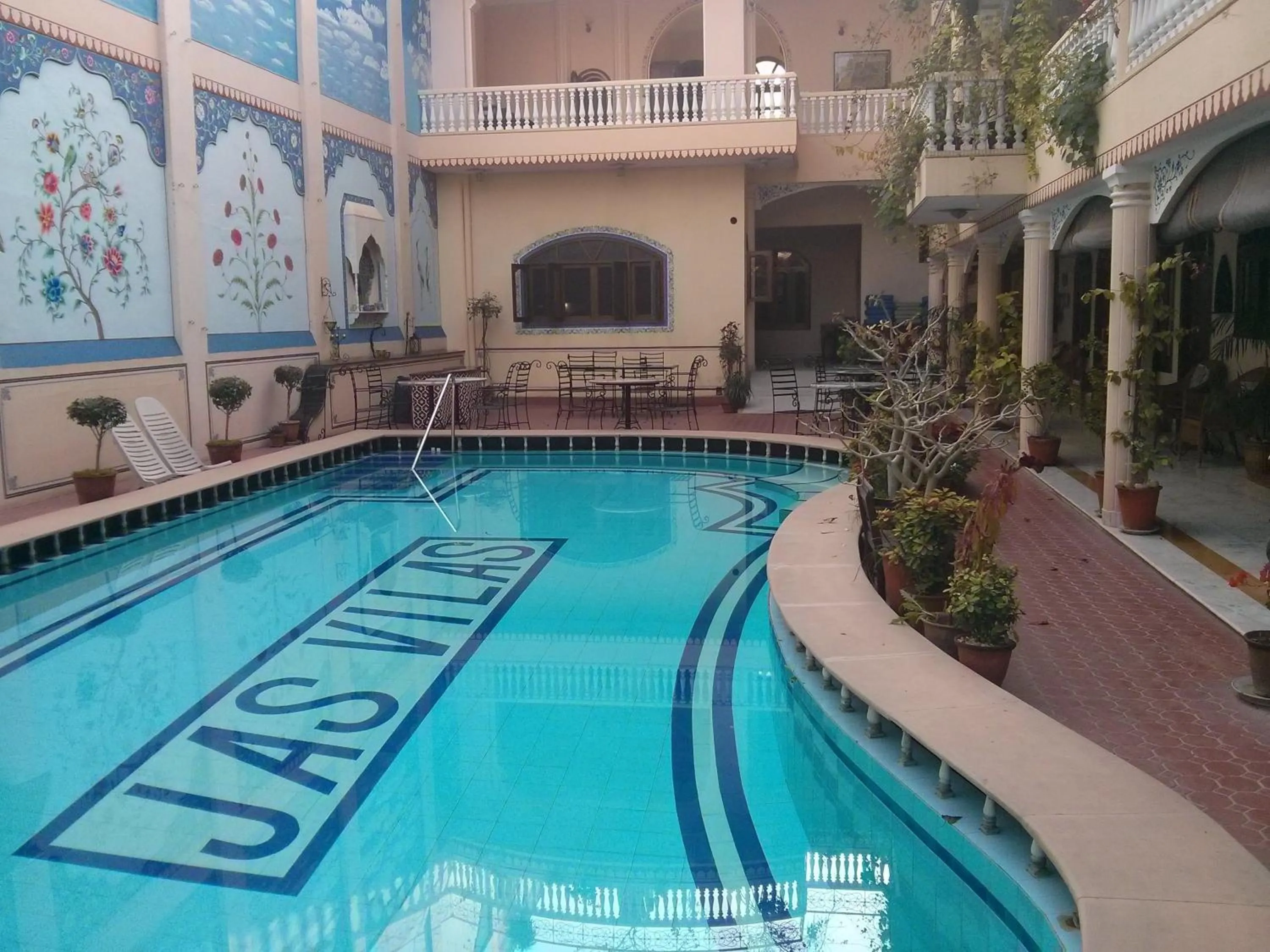 Swimming pool in Jasvilas