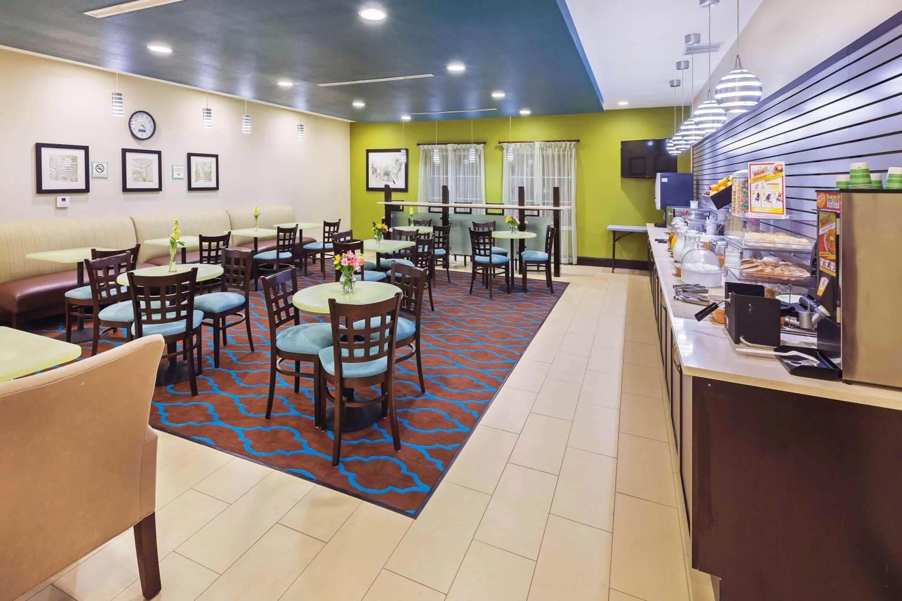 Restaurant/places to eat in La Quinta by Wyndham Floresville