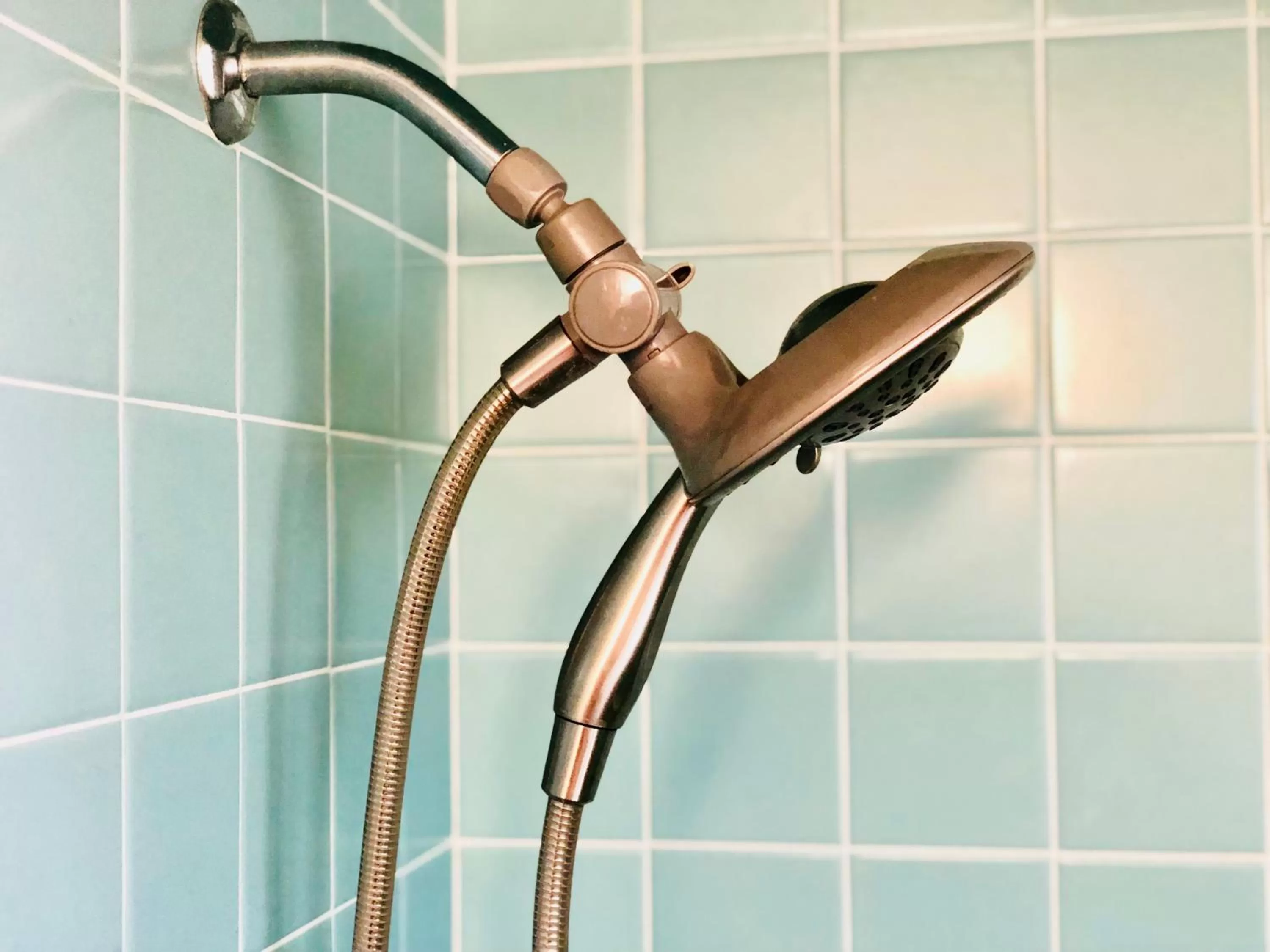 Bathroom in Hollywood Light Haven Lodge